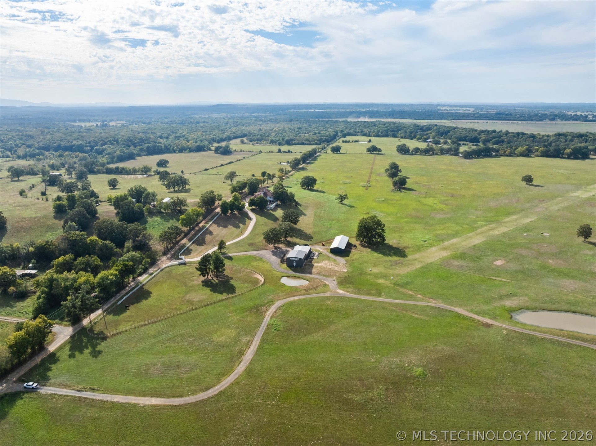 800 W Pryor Avenue Pocola OK 74902