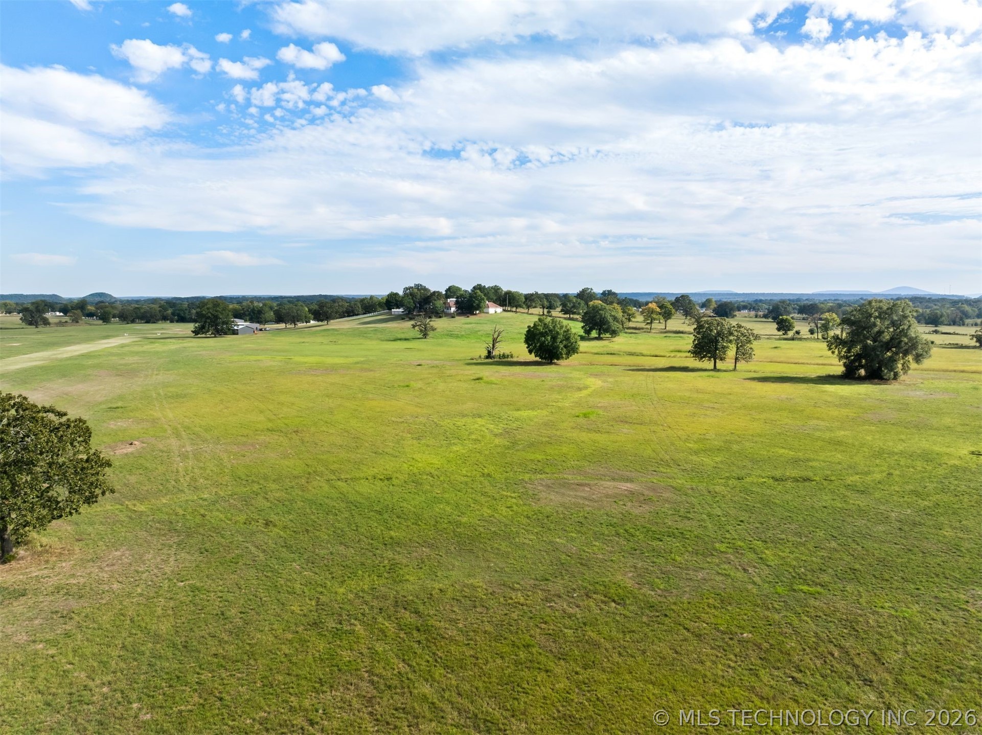 800 W Pryor Avenue Pocola OK 74902