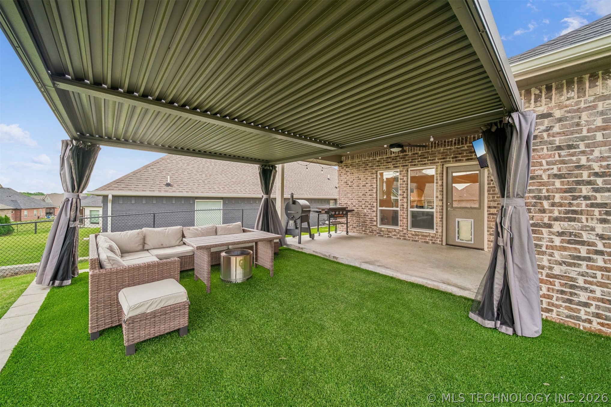 2888 Front Road Catoosa OK 74015