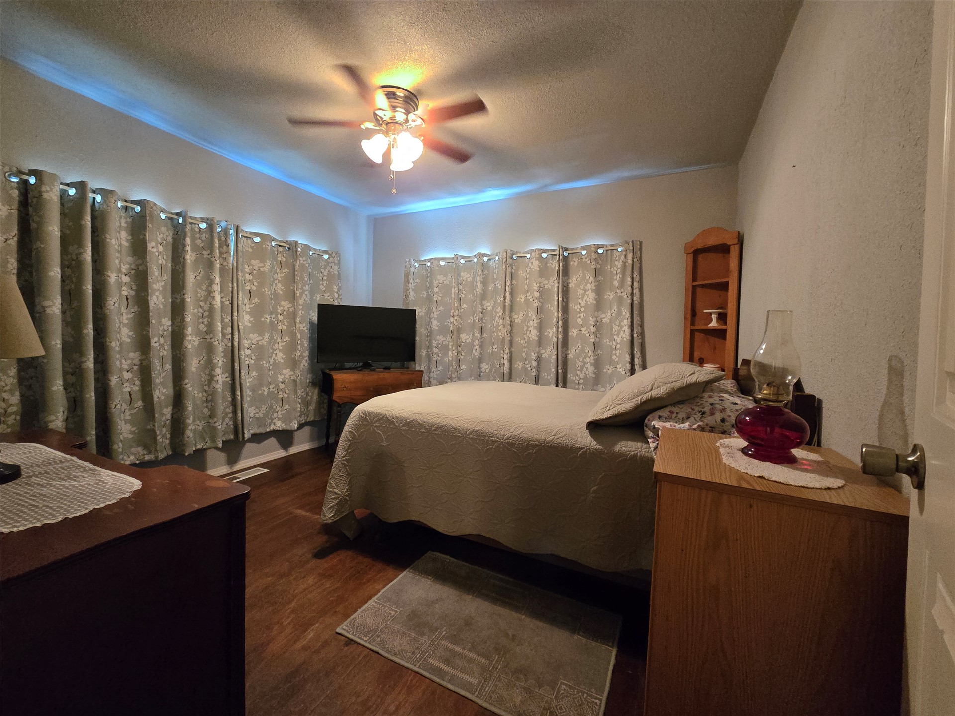 1407 S Cedar Street Bristow OK 74010