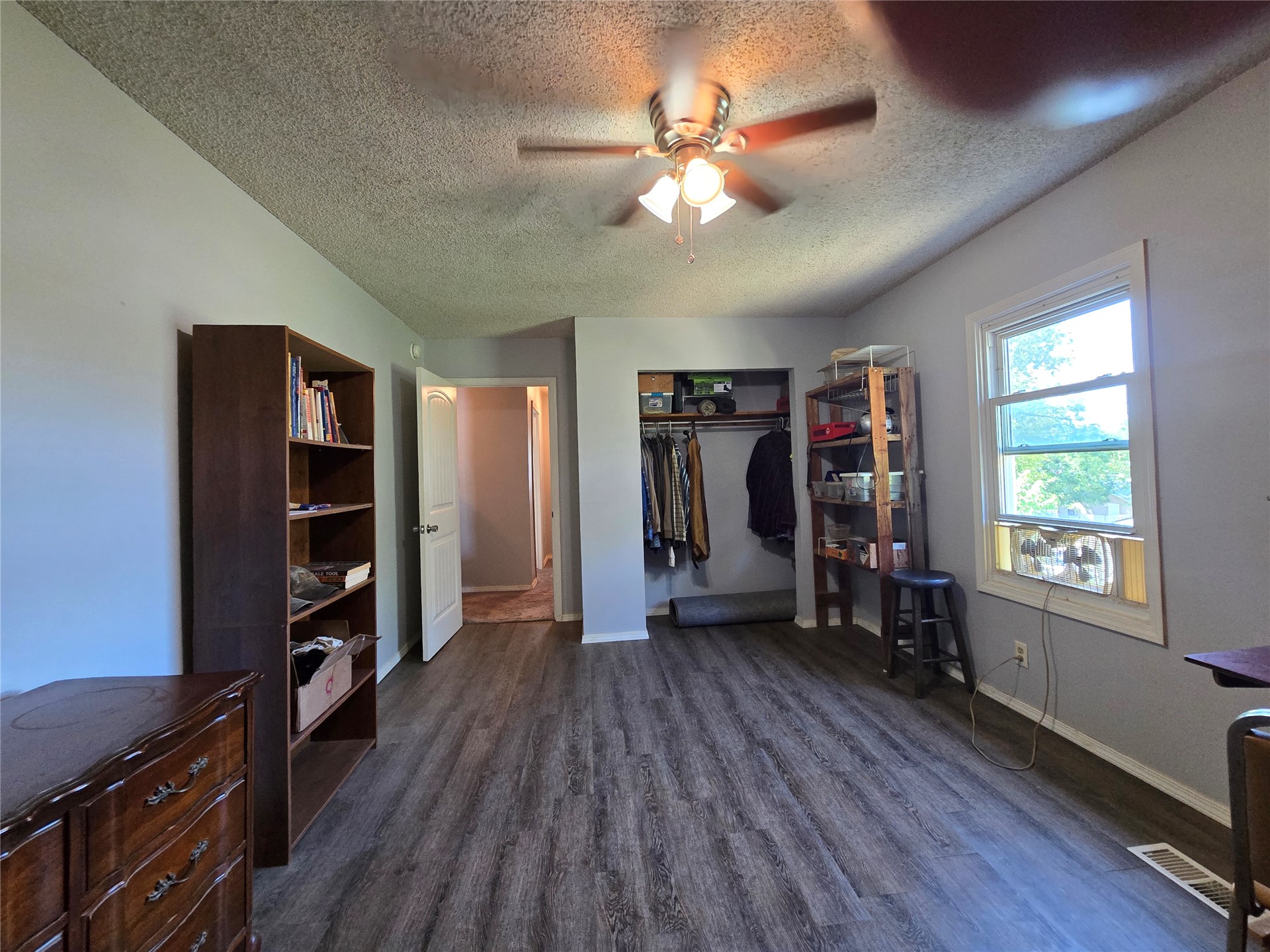 1407 S Cedar Street Bristow OK 74010
