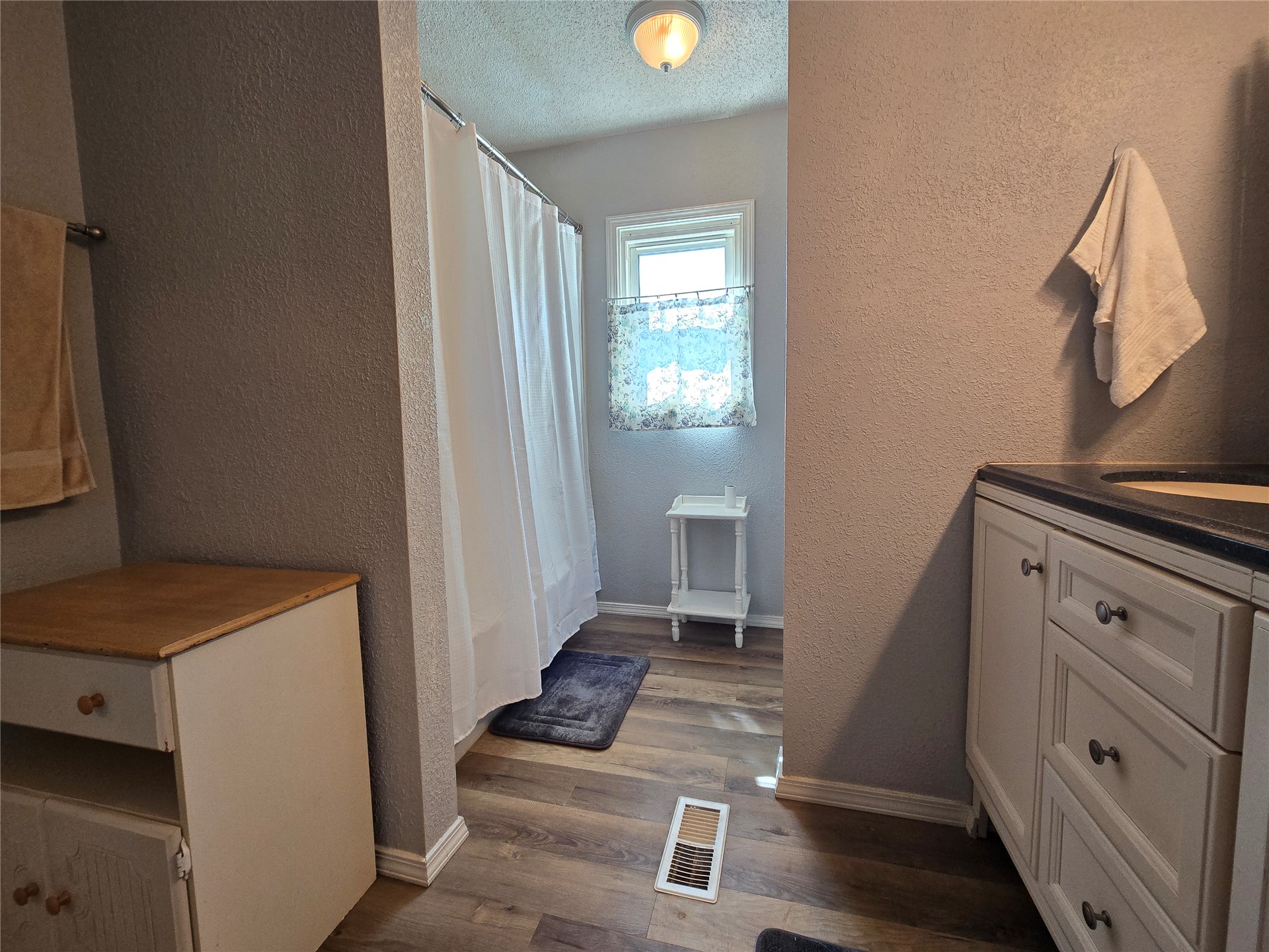 1407 S Cedar Street Bristow OK 74010