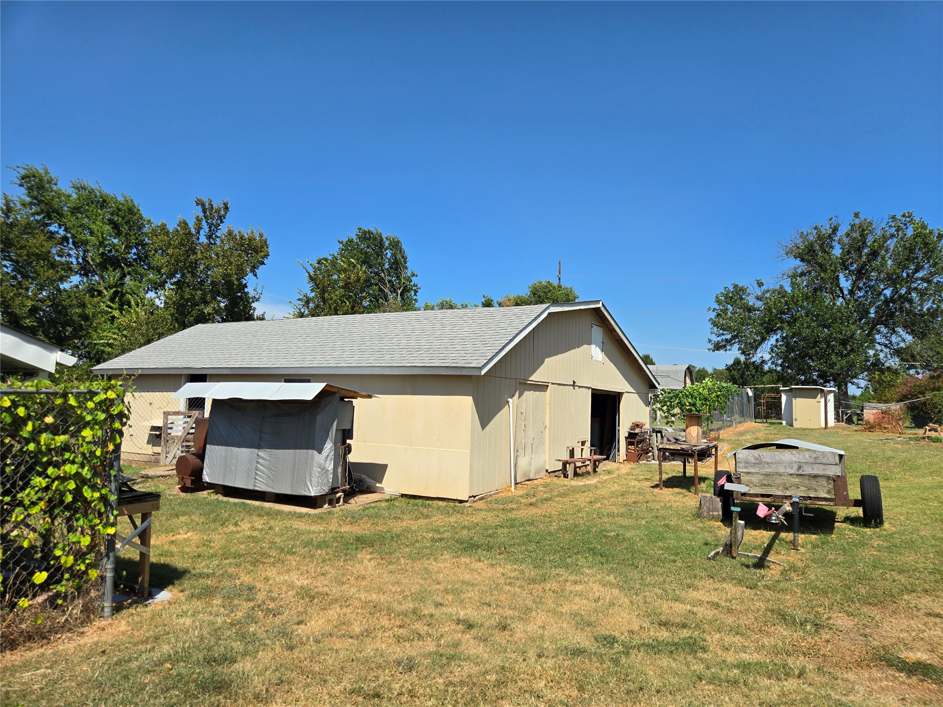 1407 S Cedar Street Bristow OK 74010
