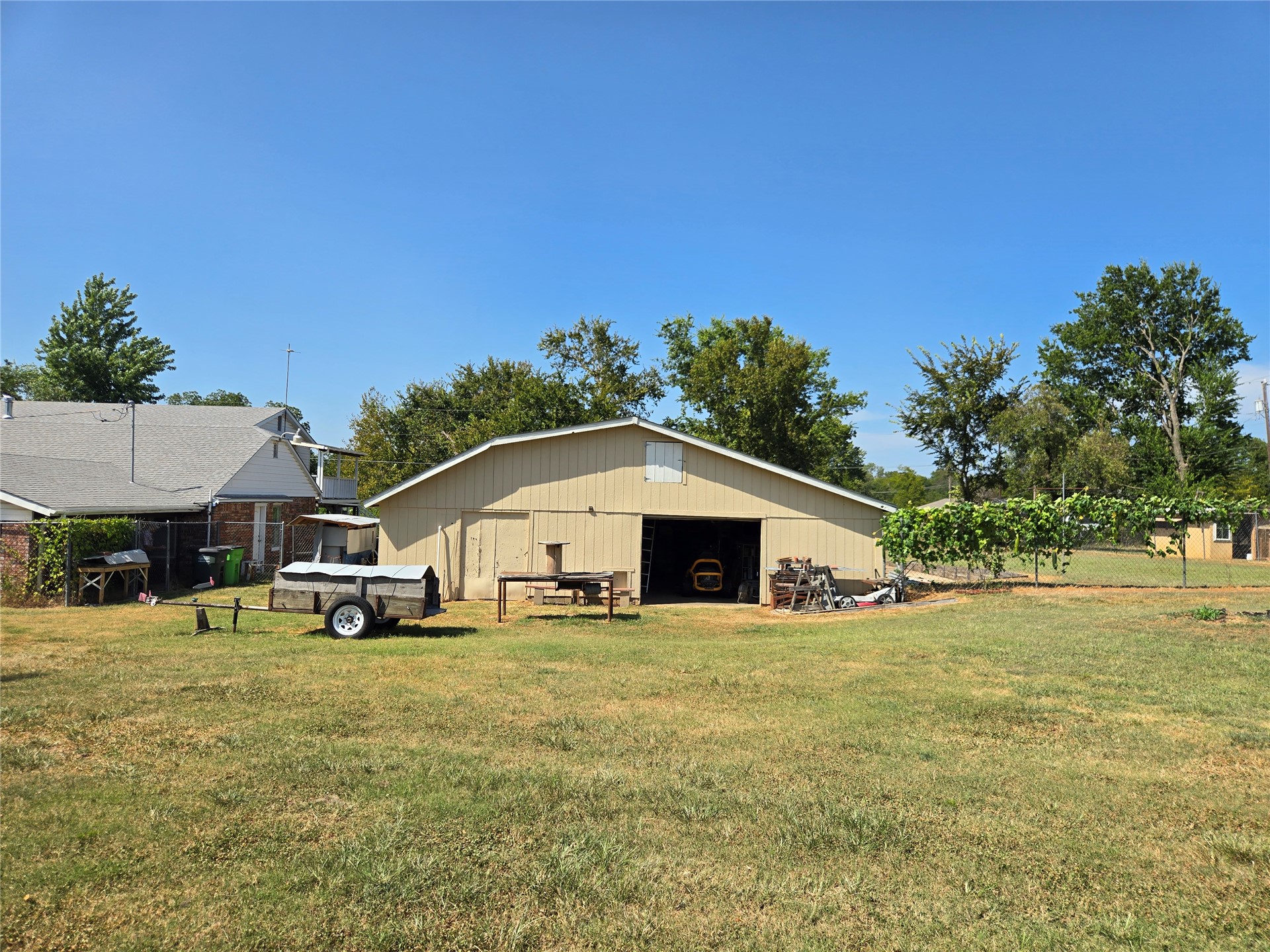 1407 S Cedar Street Bristow OK 74010