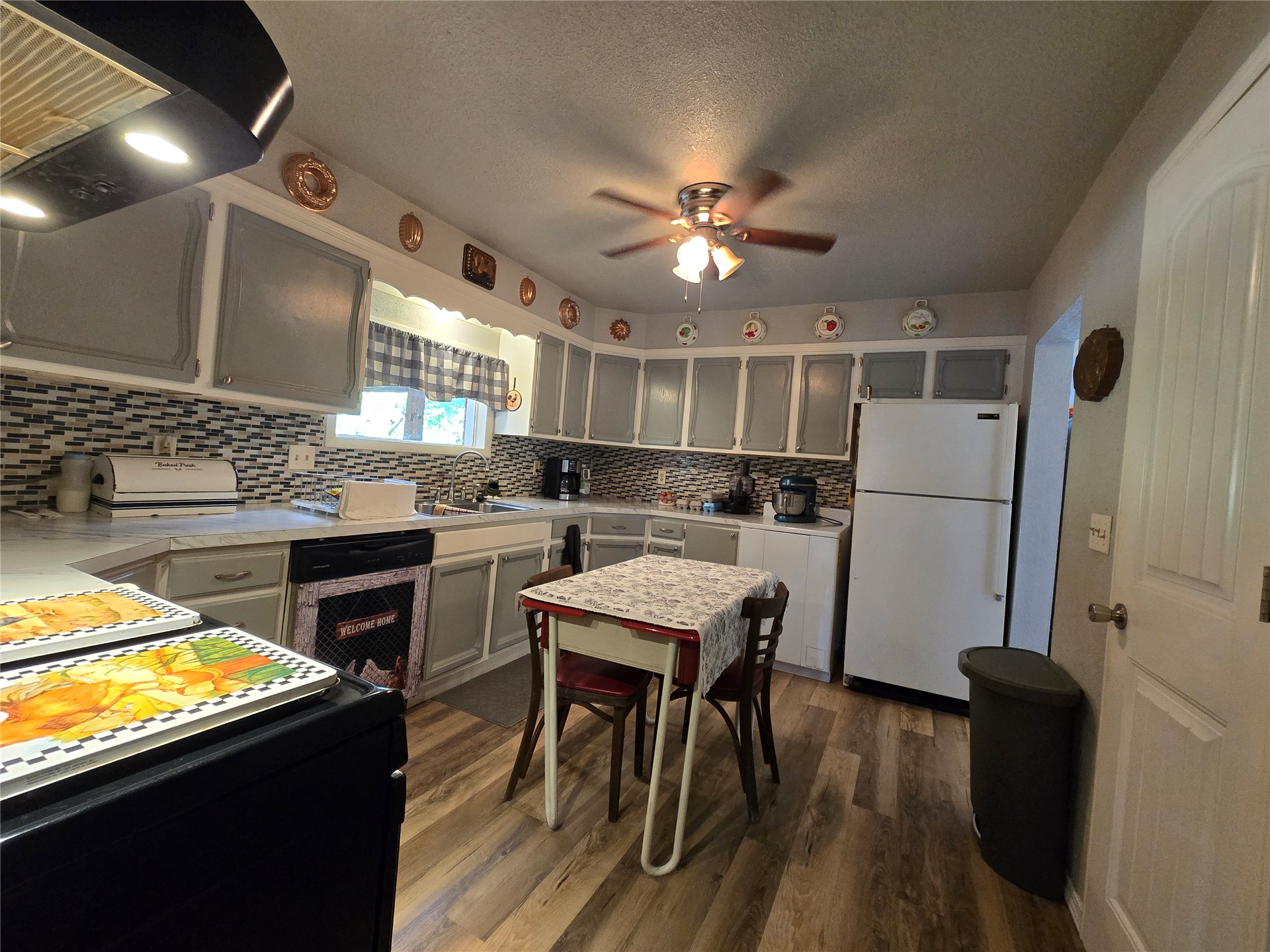 1407 S Cedar Street Bristow OK 74010