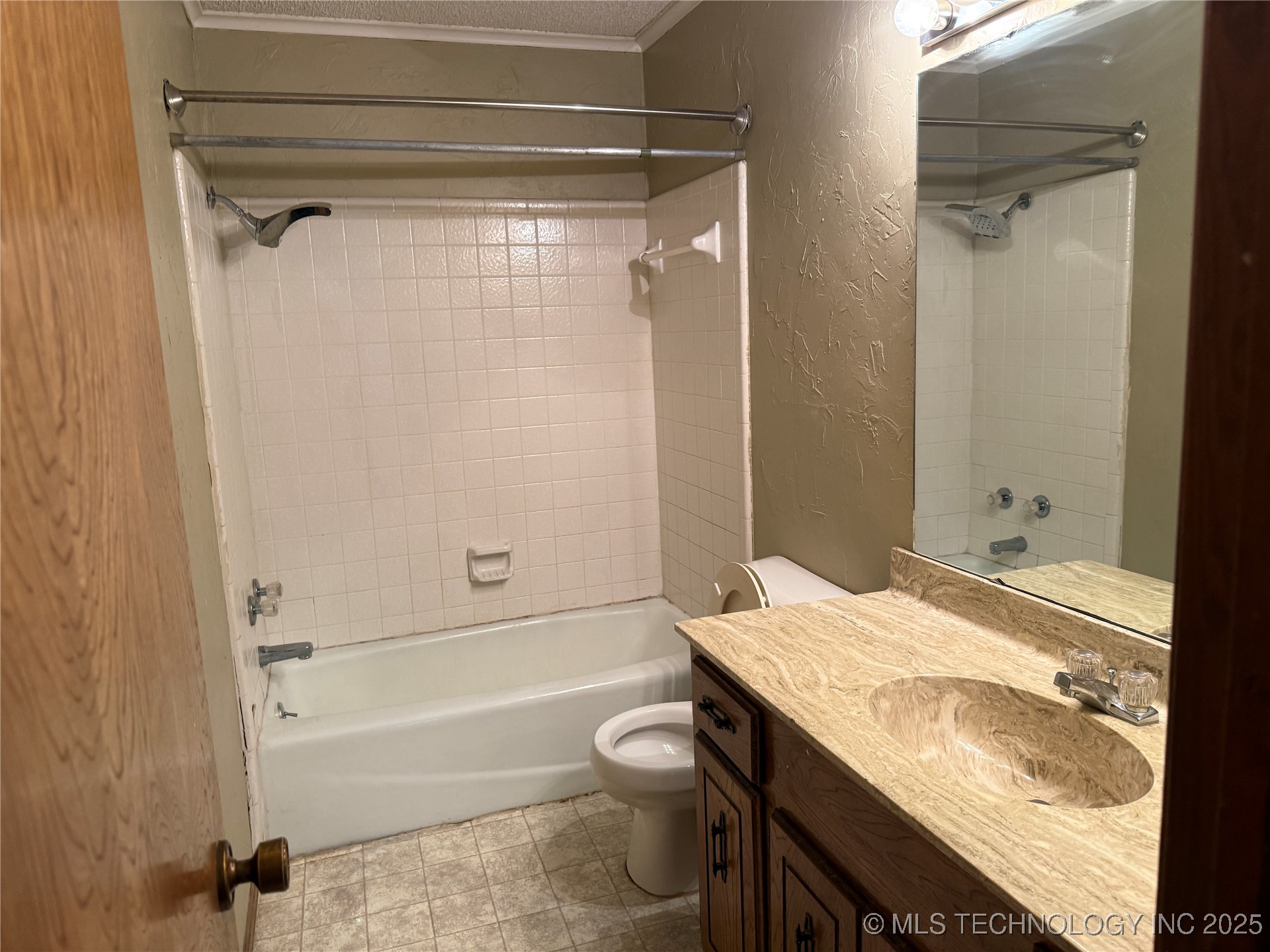 1319 Brookhaven Ardmore OK 73401