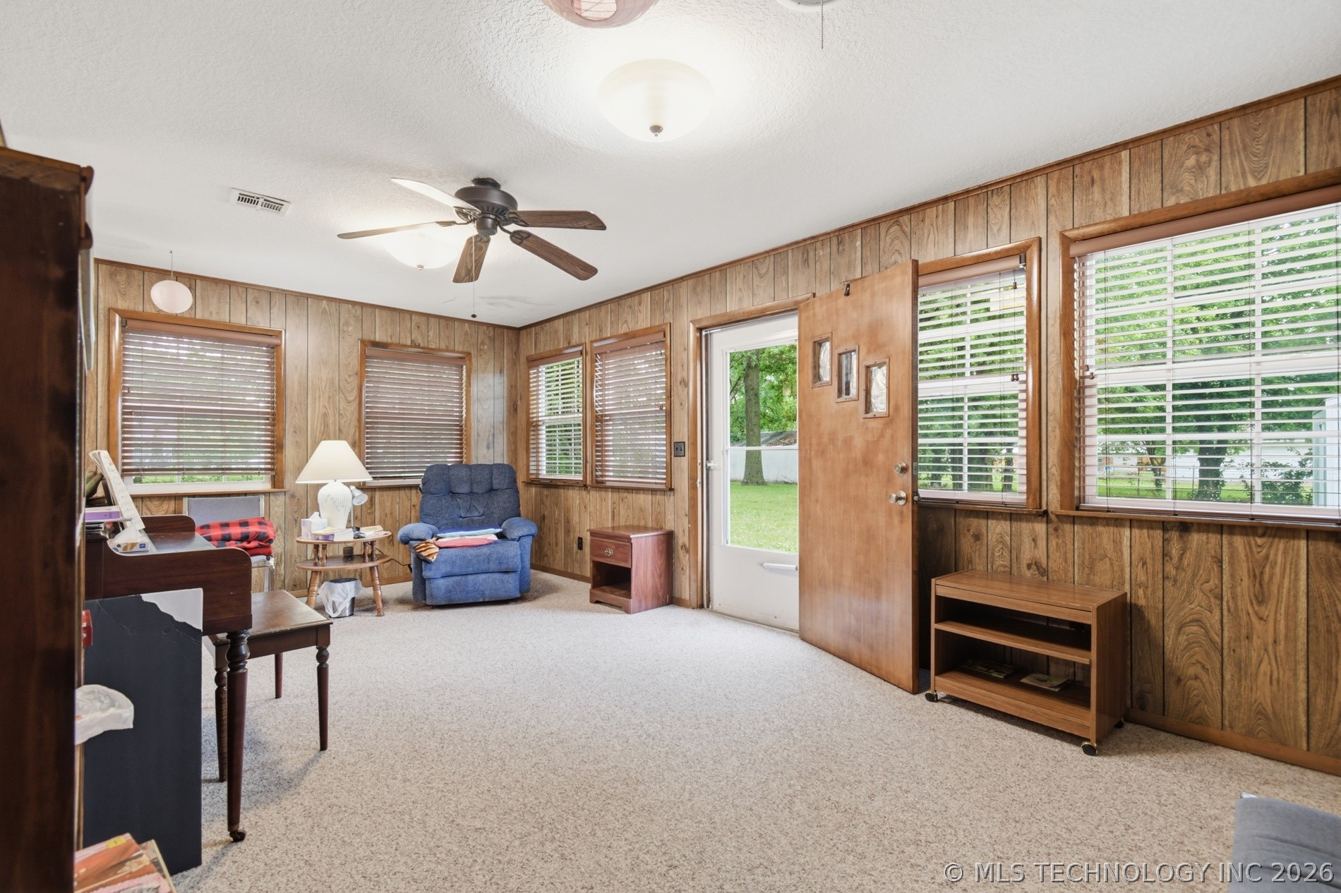 105 S Locust Street Oologah OK 74053