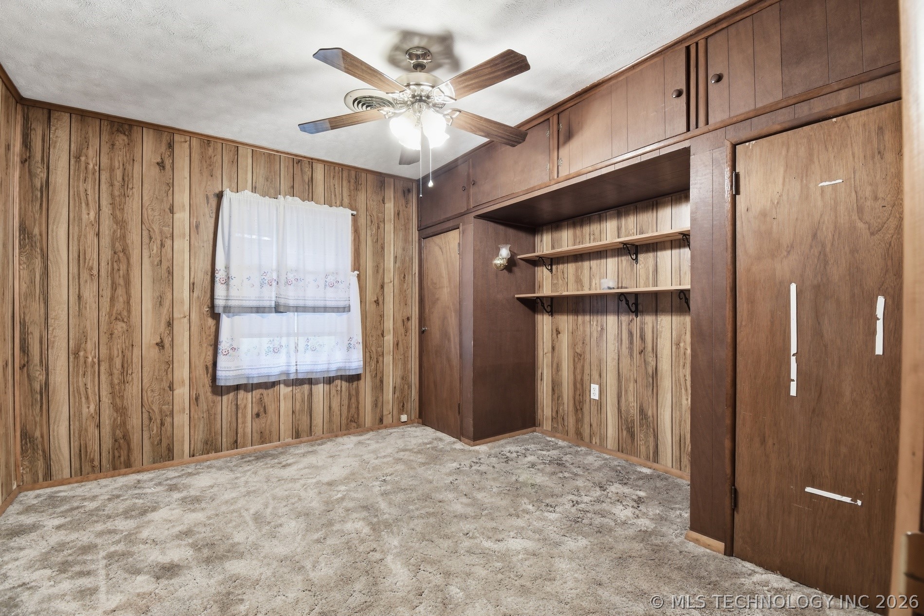105 S Locust Street Oologah OK 74053