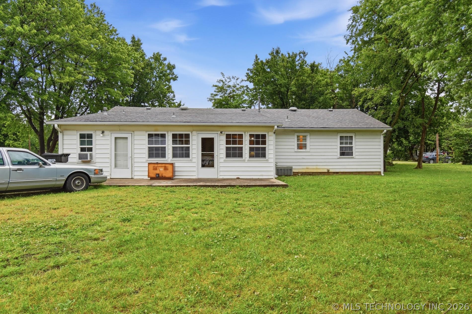 105 S Locust Street Oologah OK 74053