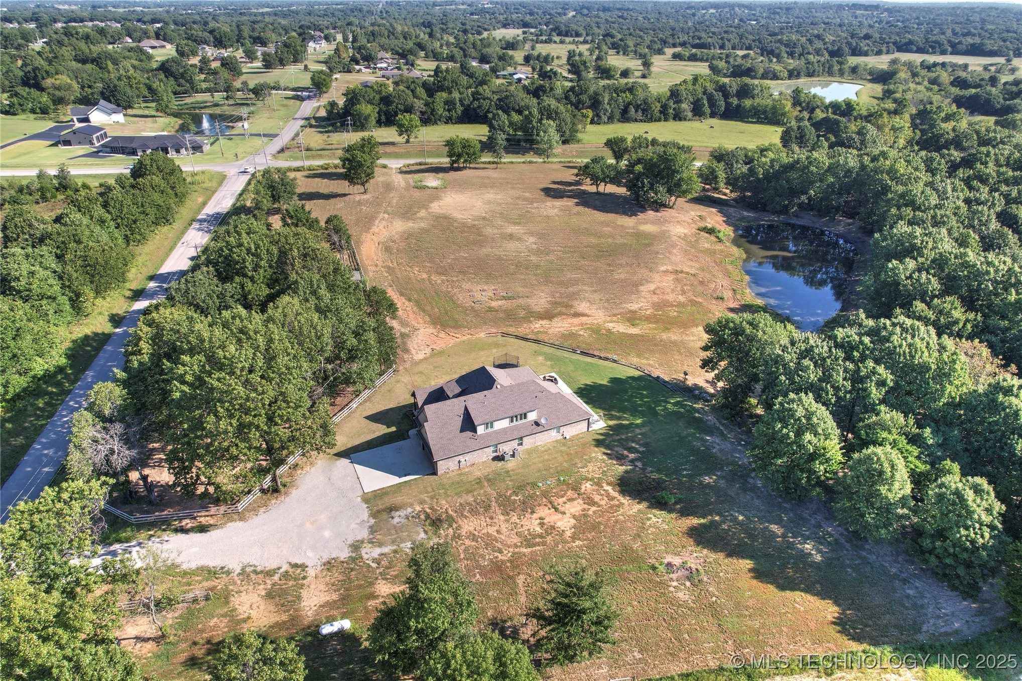 14219 S 241st Eastavenue Coweta OK 74429