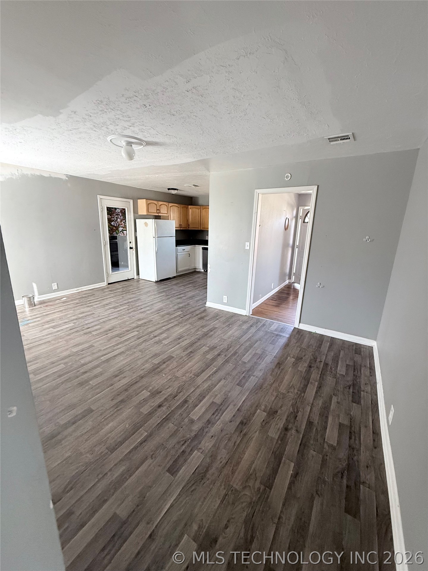 214 E Pine Place Skiatook OK 74070
