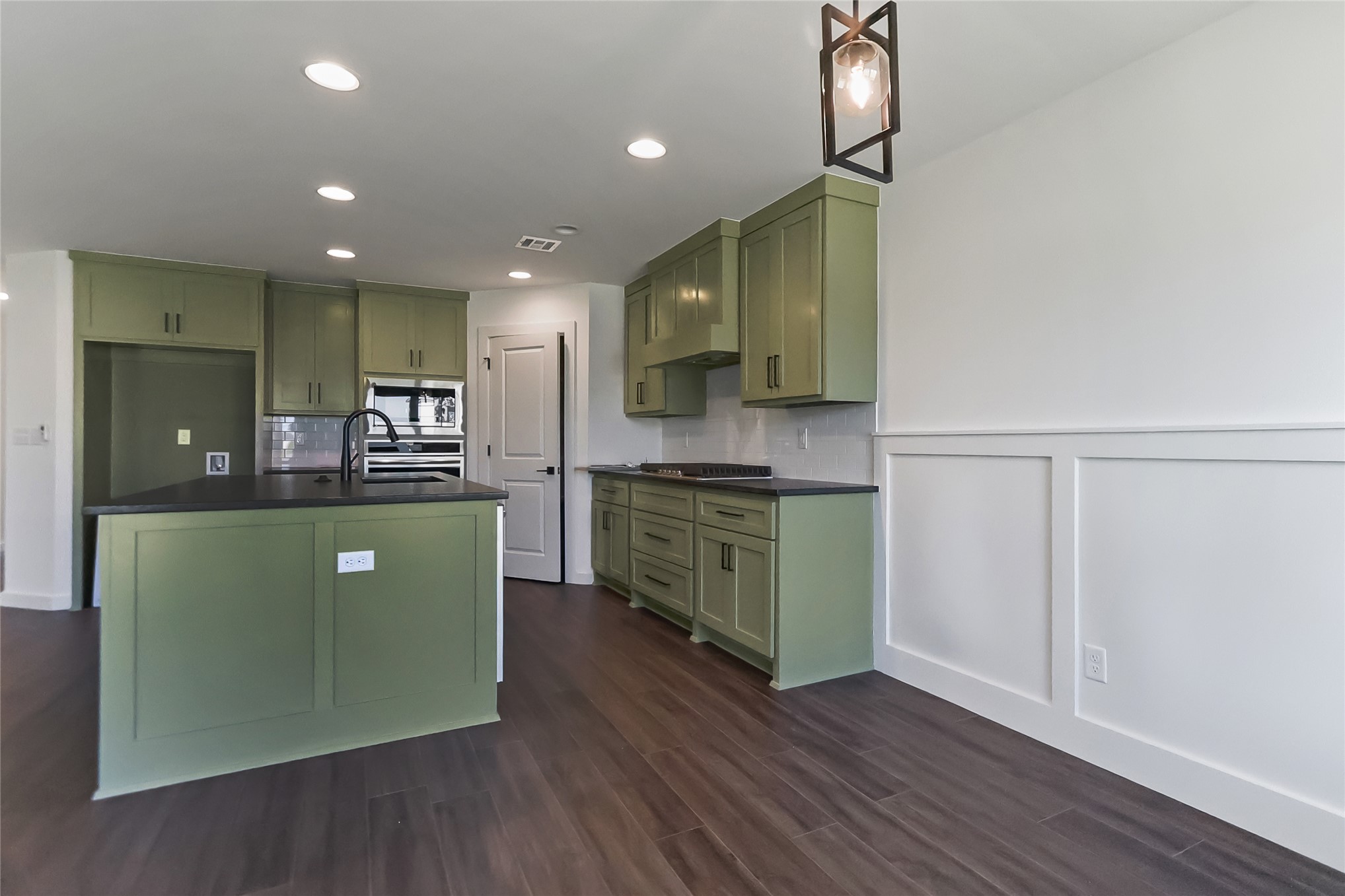 4611 S Chestnut Avenue Broken Arrow OK 74011