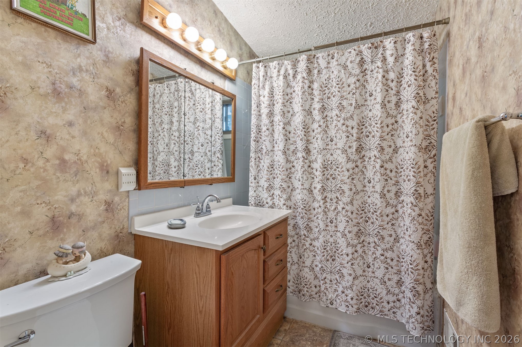 7859 E Newton Street Tulsa OK 74115