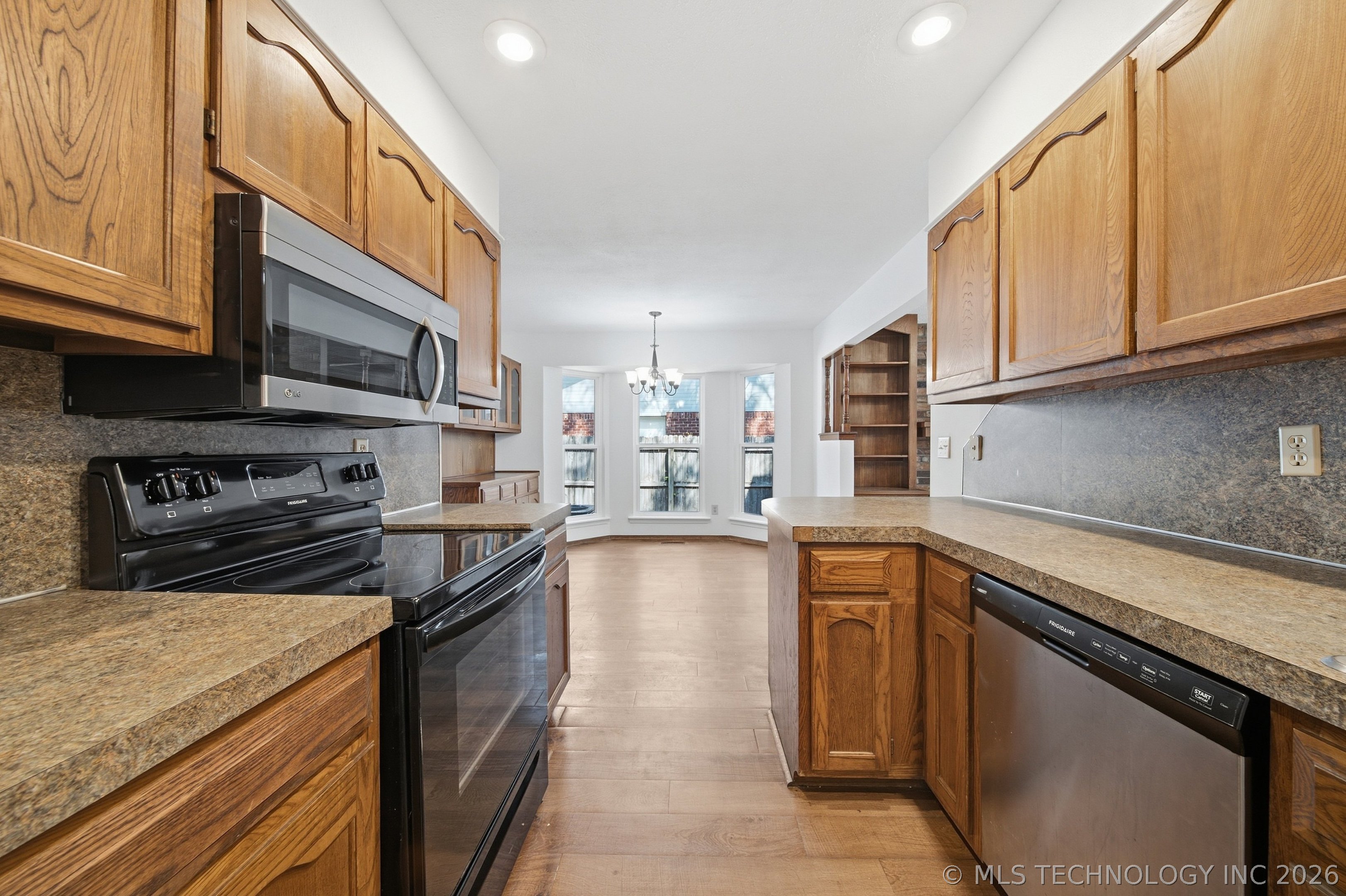 3903 S Walnut Place Broken Arrow OK 74011