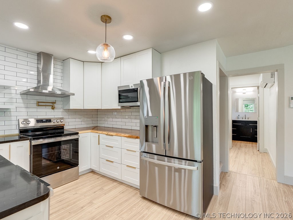 531 N Crownpoint Ada OK 74820