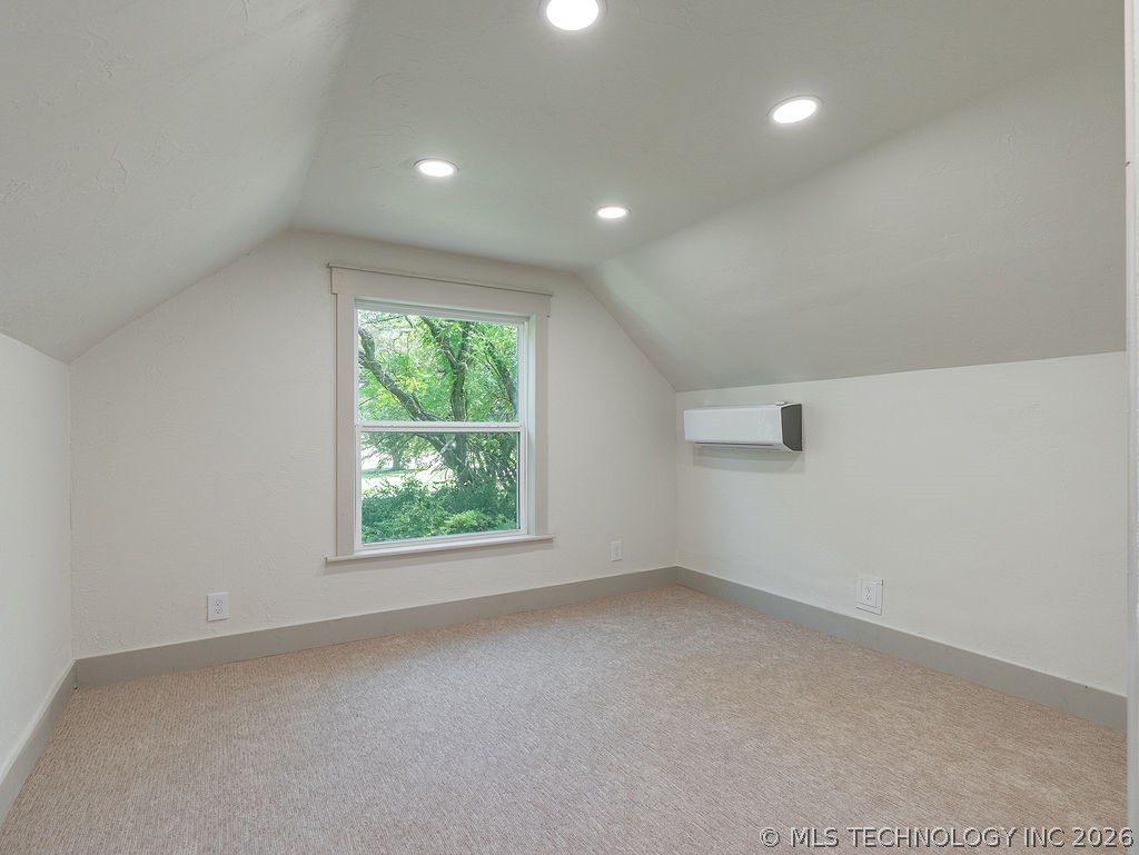 531 N Crownpoint Ada OK 74820