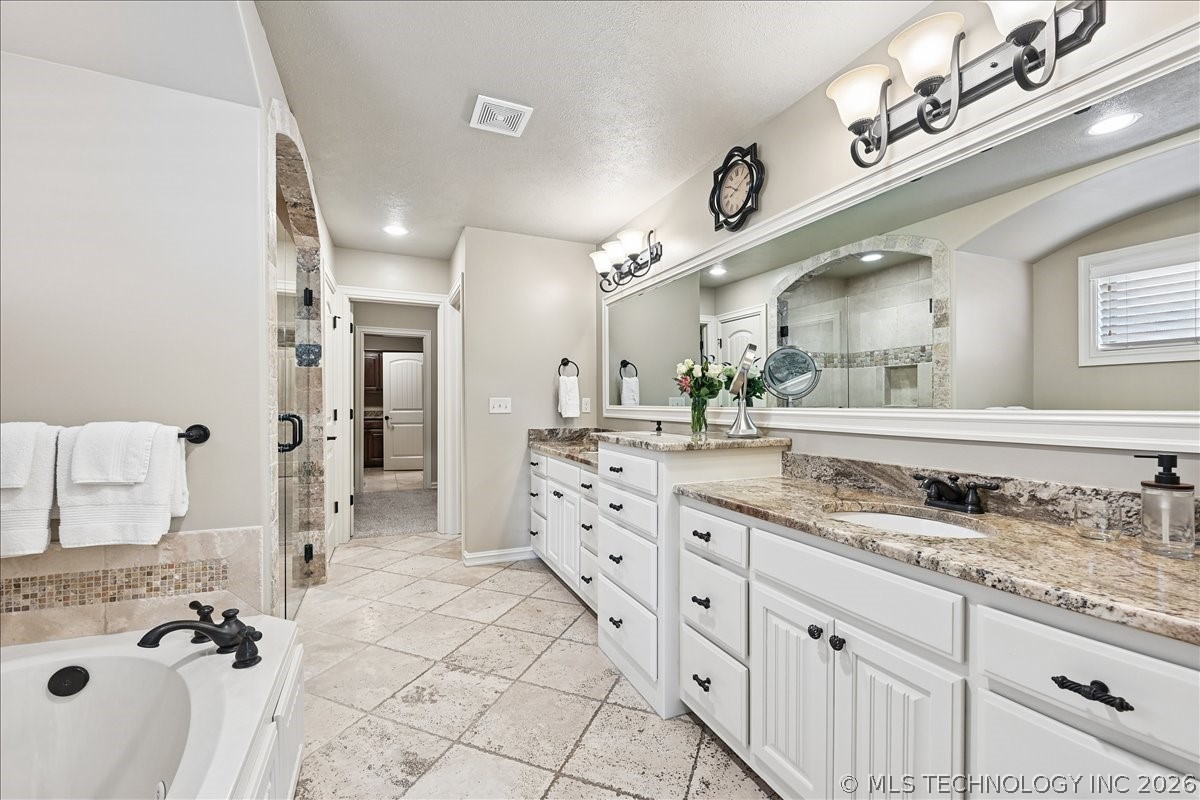 911 S Nyssa Place Broken Arrow OK 74012