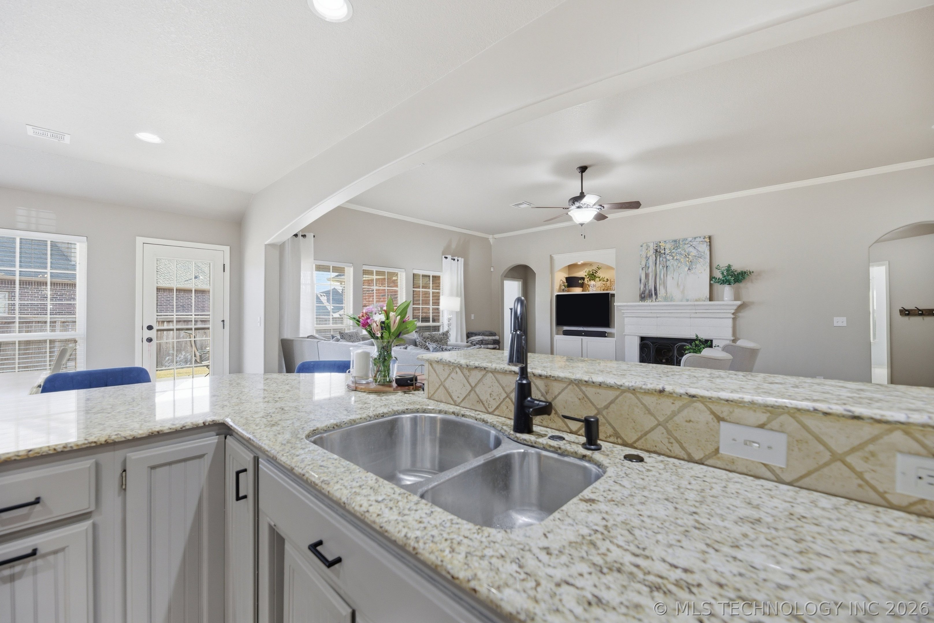 16438 E 49th Street Tulsa OK 74134