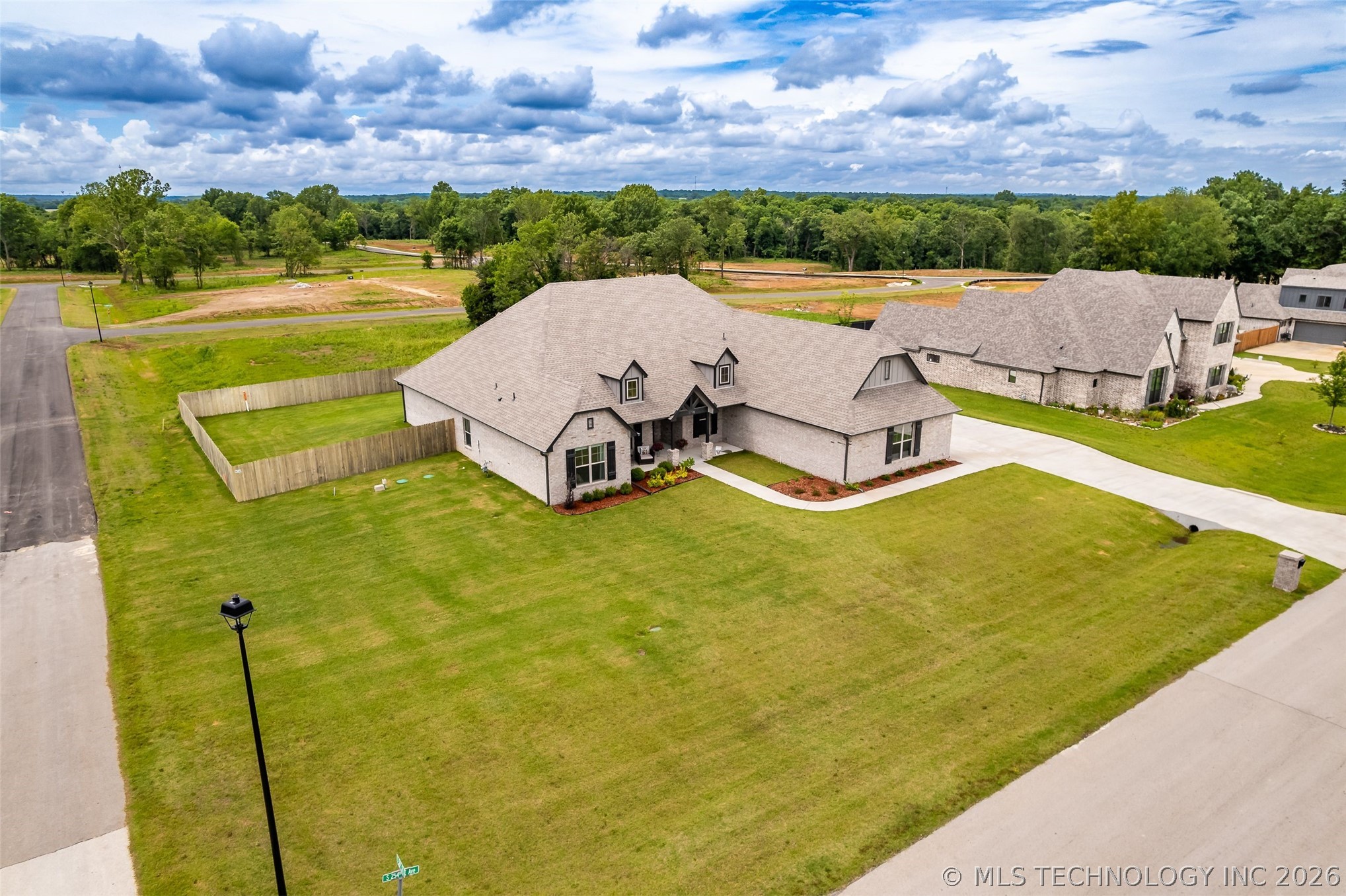 5796 S 254th East Avenue Broken Arrow OK 74014