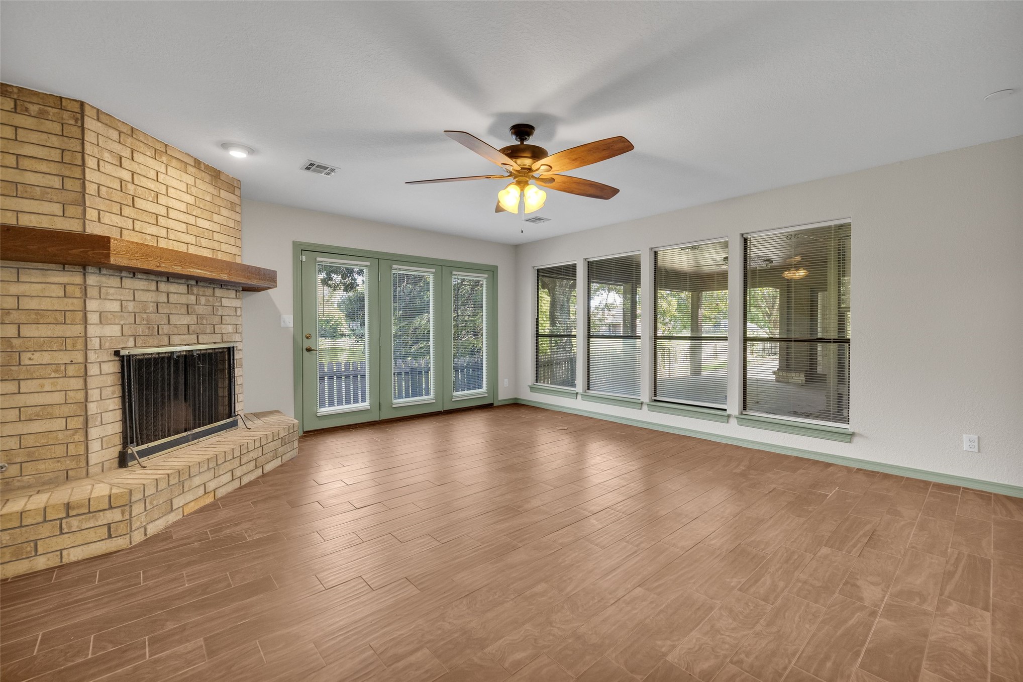 1300 S Bon Terre Street Claremore OK 74017