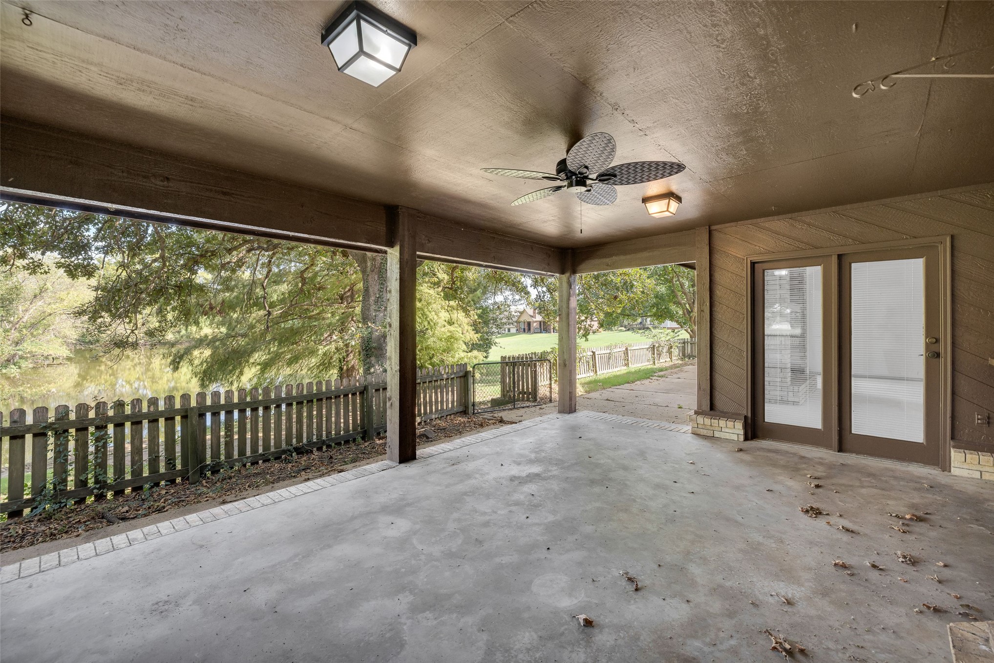 1300 S Bon Terre Street Claremore OK 74017