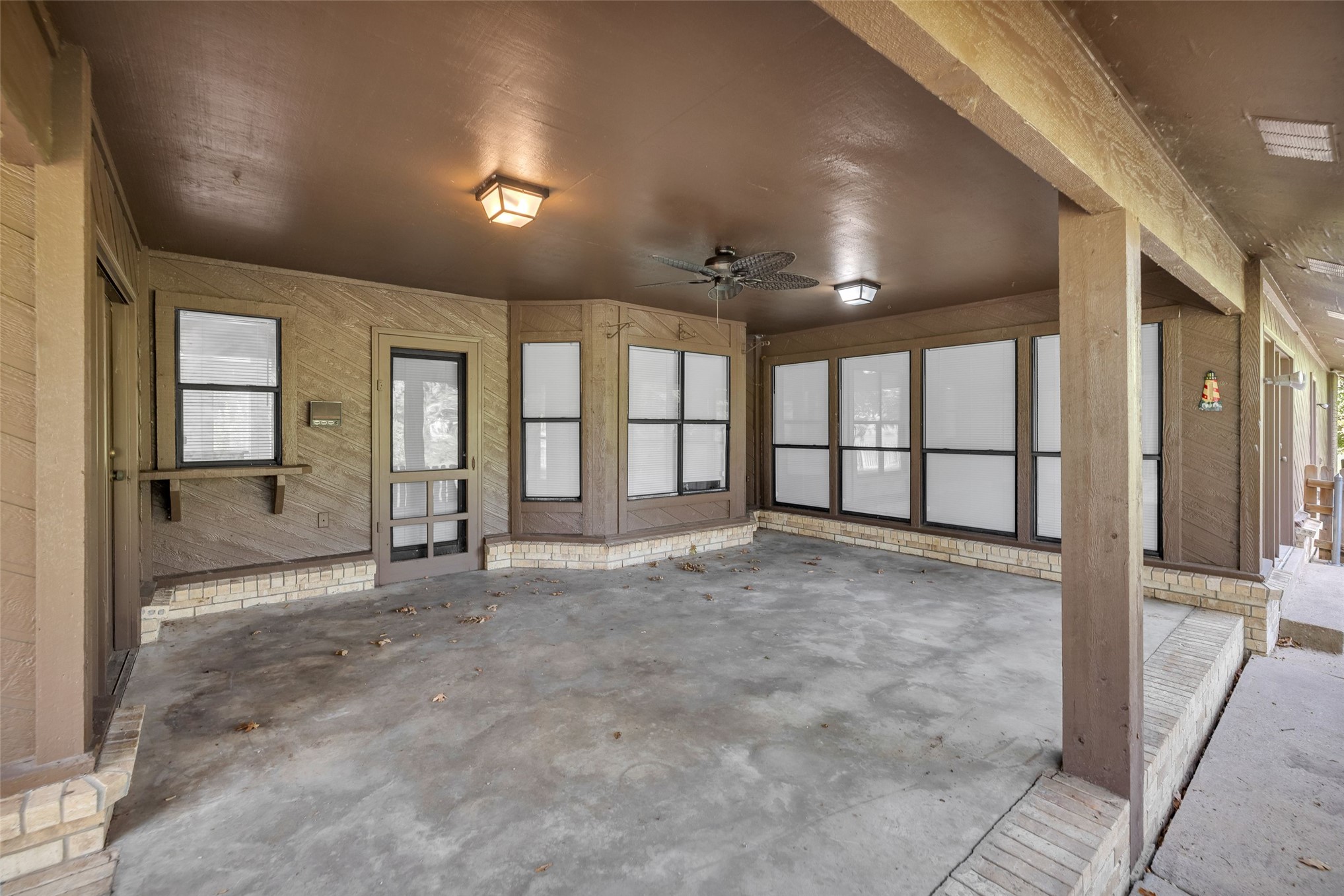 1300 S Bon Terre Street Claremore OK 74017