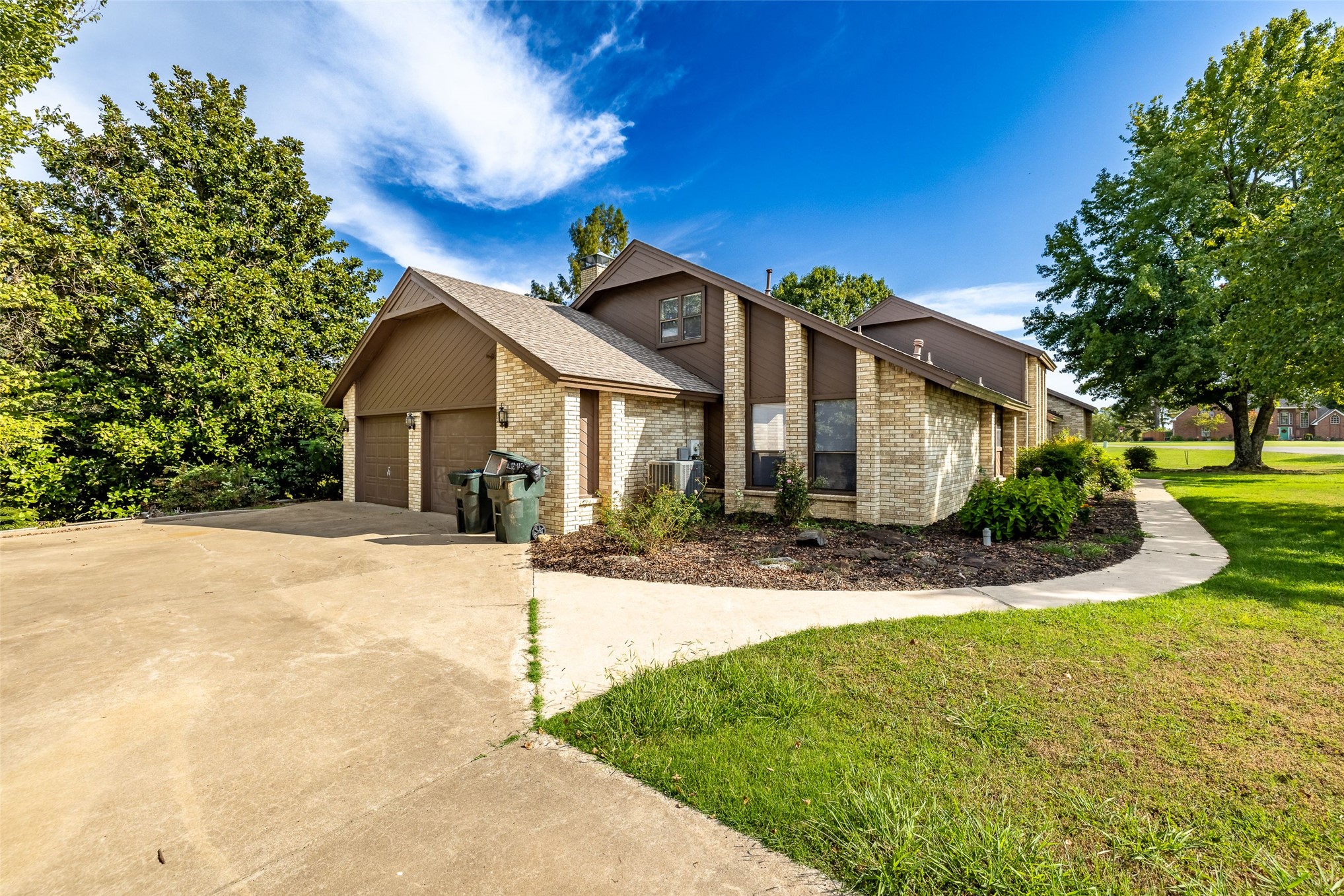 1300 S Bon Terre Street Claremore OK 74017