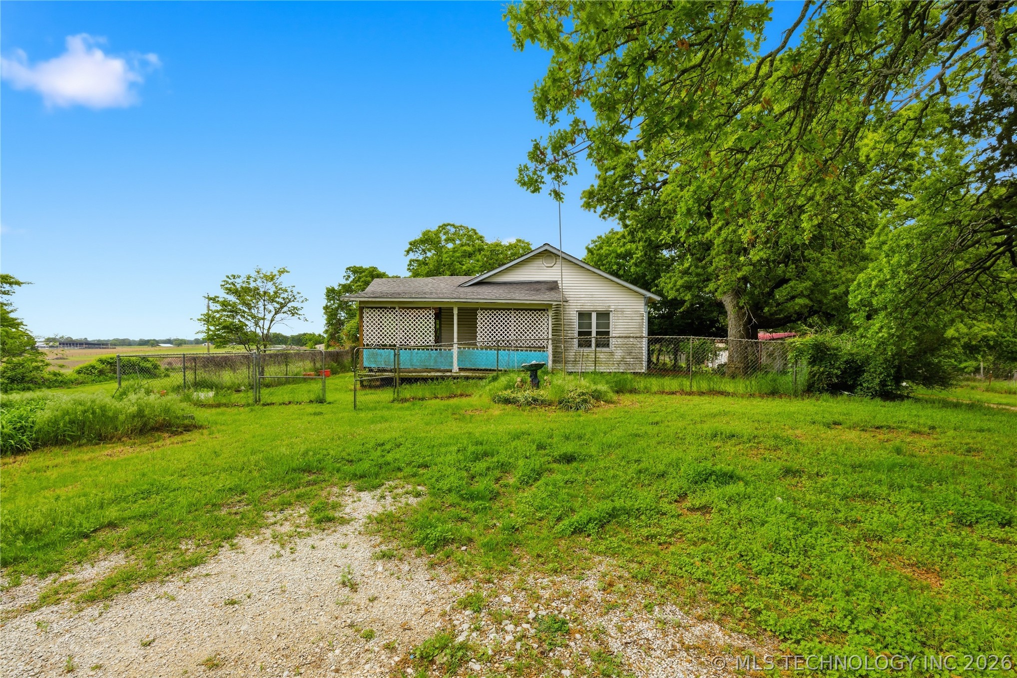 20571 County Road 1600 Stonewall OK 74871