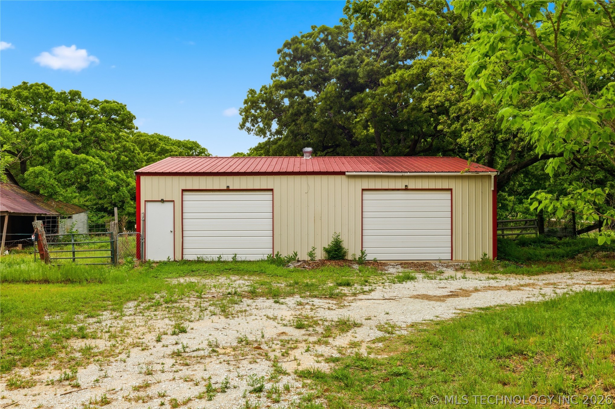 20571 County Road 1600 Stonewall OK 74871