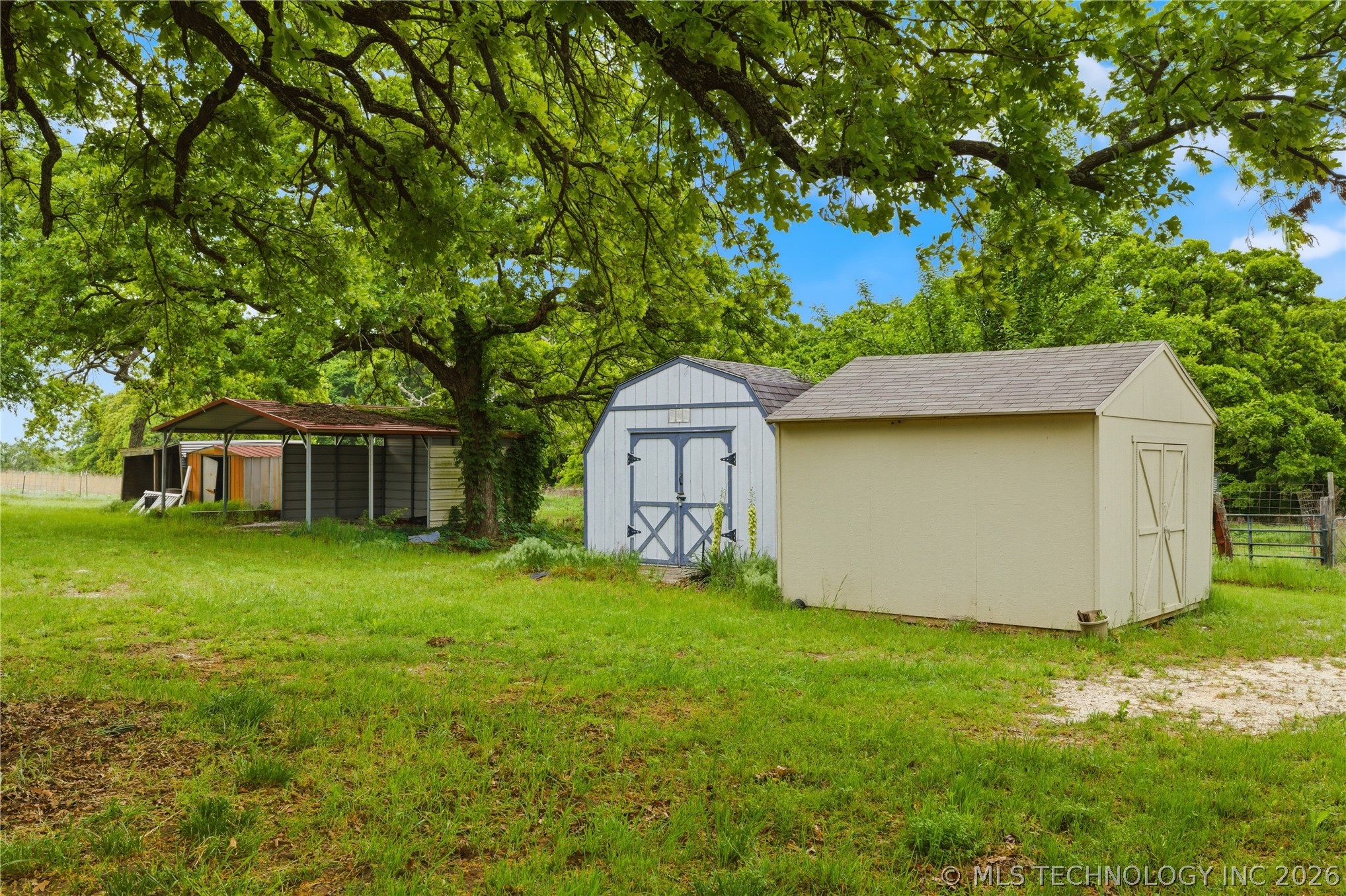 20571 County Road 1600 Stonewall OK 74871