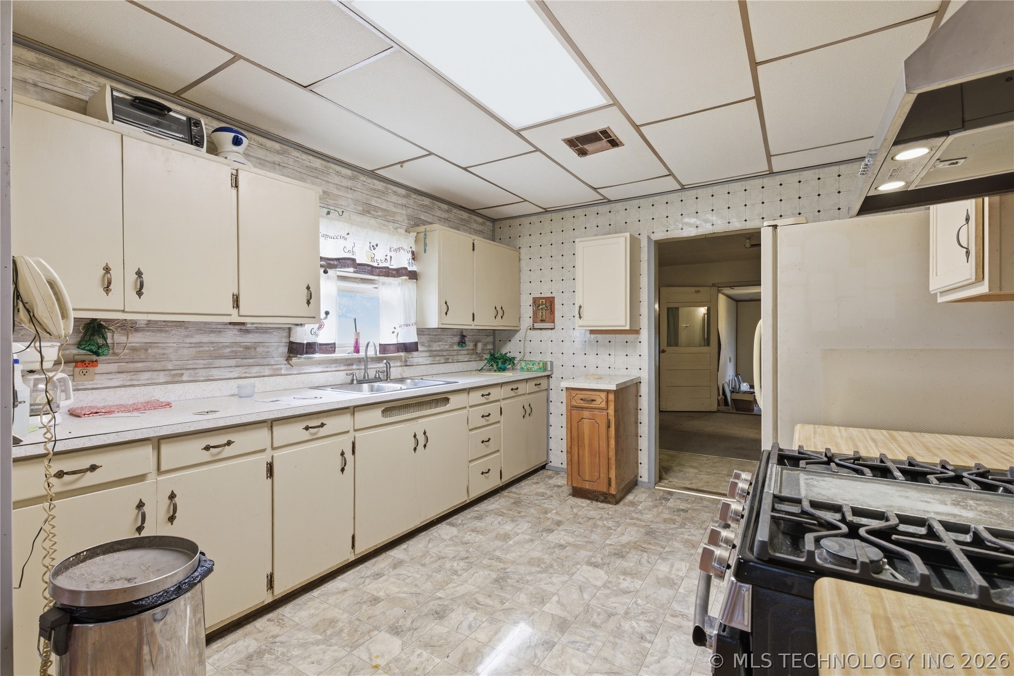 20571 County Road 1600 Stonewall OK 74871