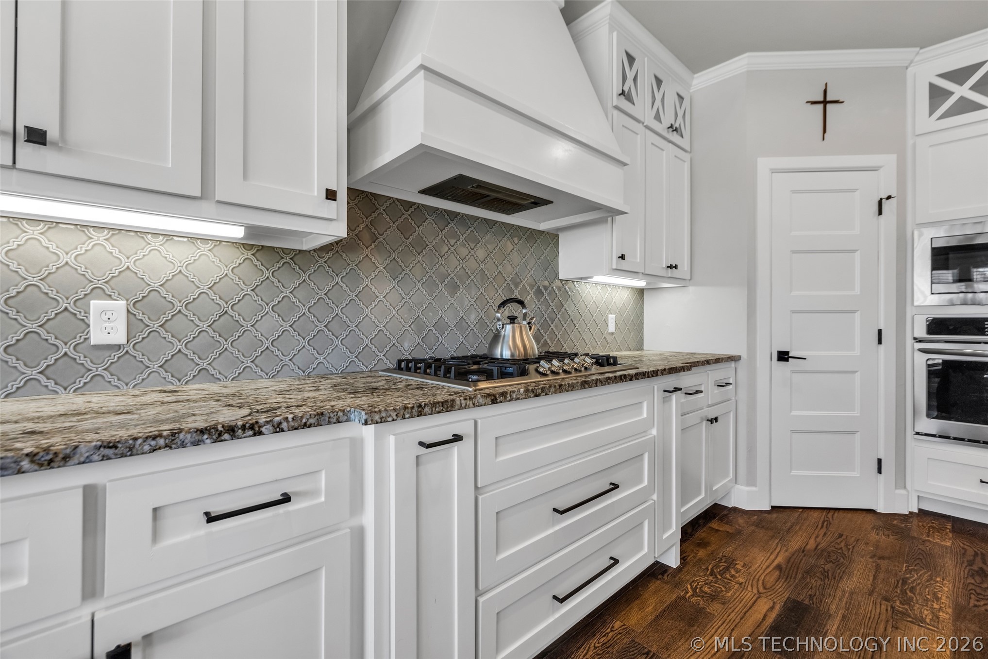 8711 S Phoenix Place Tulsa OK 74132