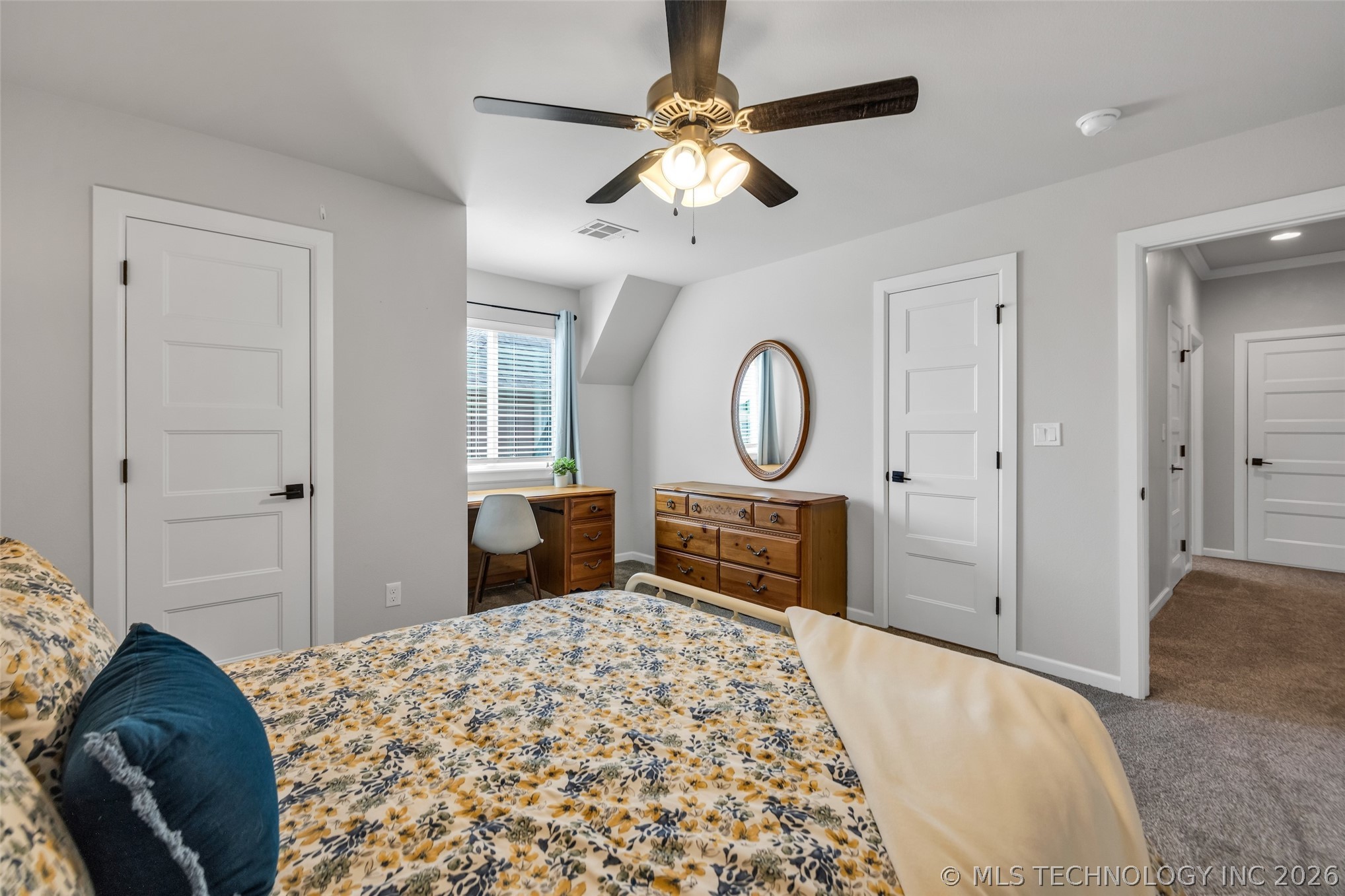 8711 S Phoenix Place Tulsa OK 74132