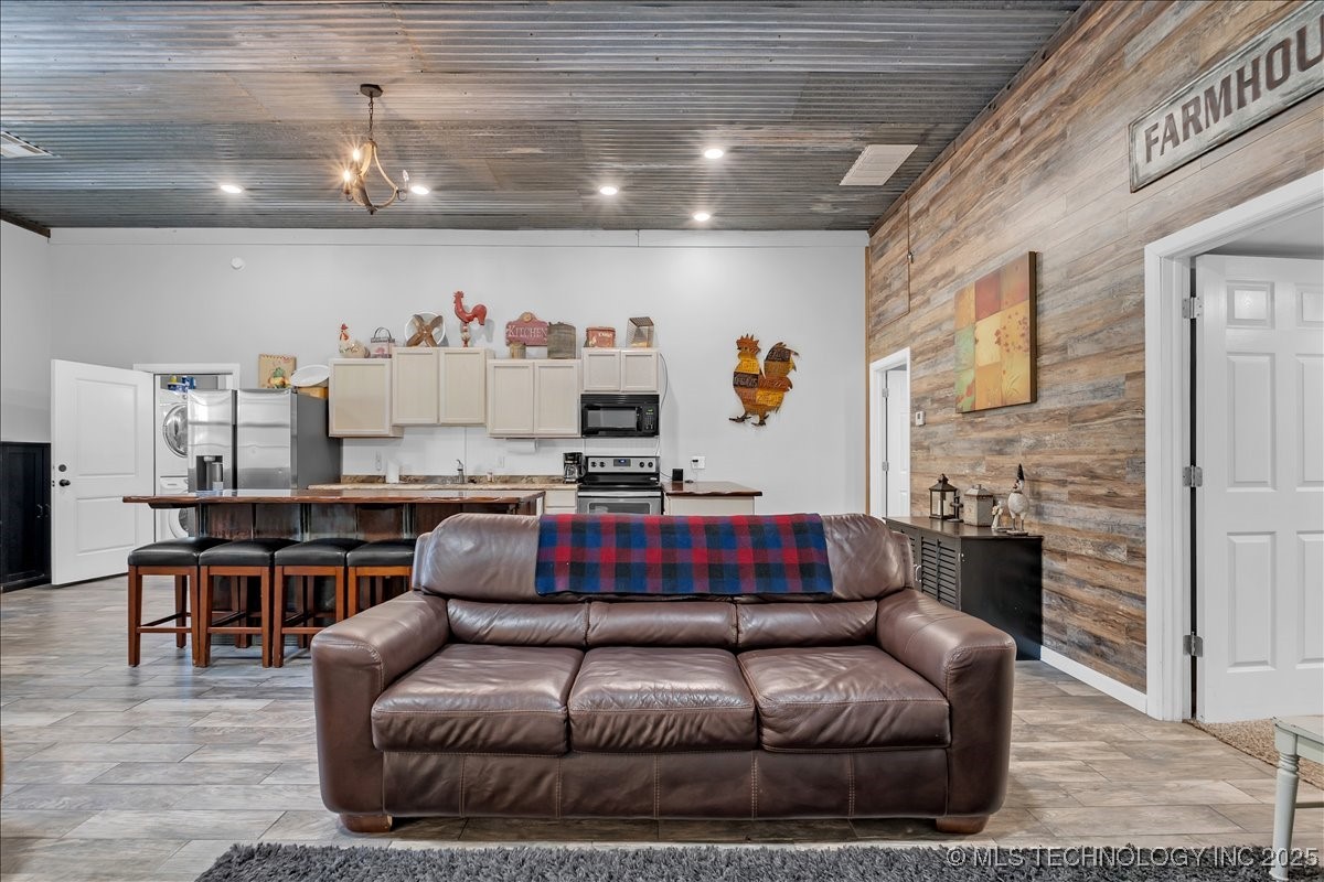 26390 E 51st Street S Broken Arrow OK 74014