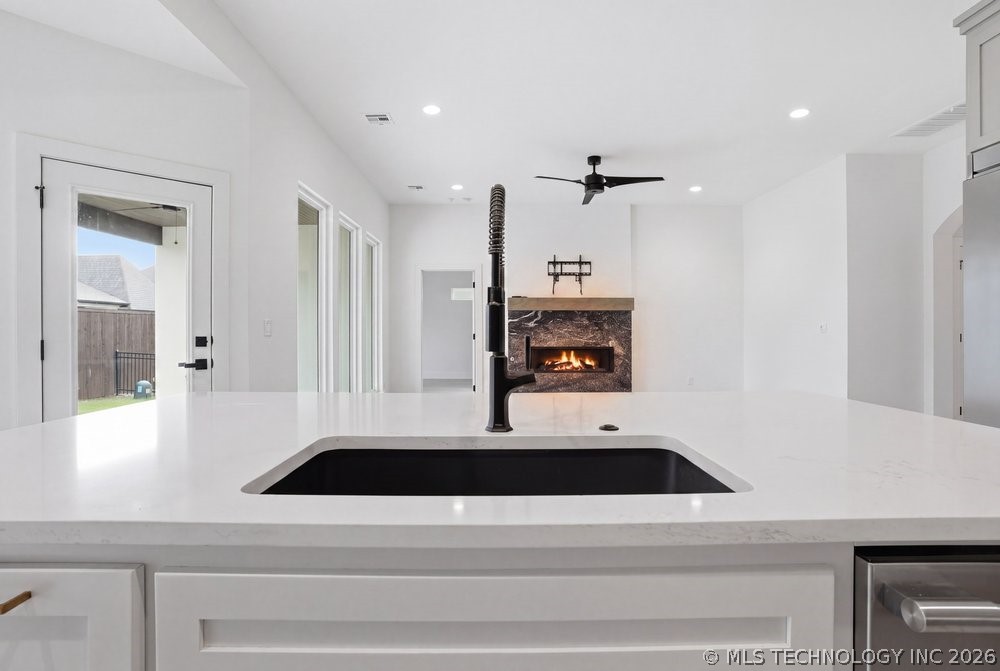 1114 W 86th Street Tulsa OK 74132