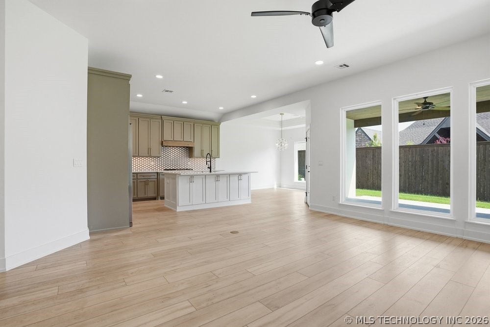 1114 W 86th Street Tulsa OK 74132