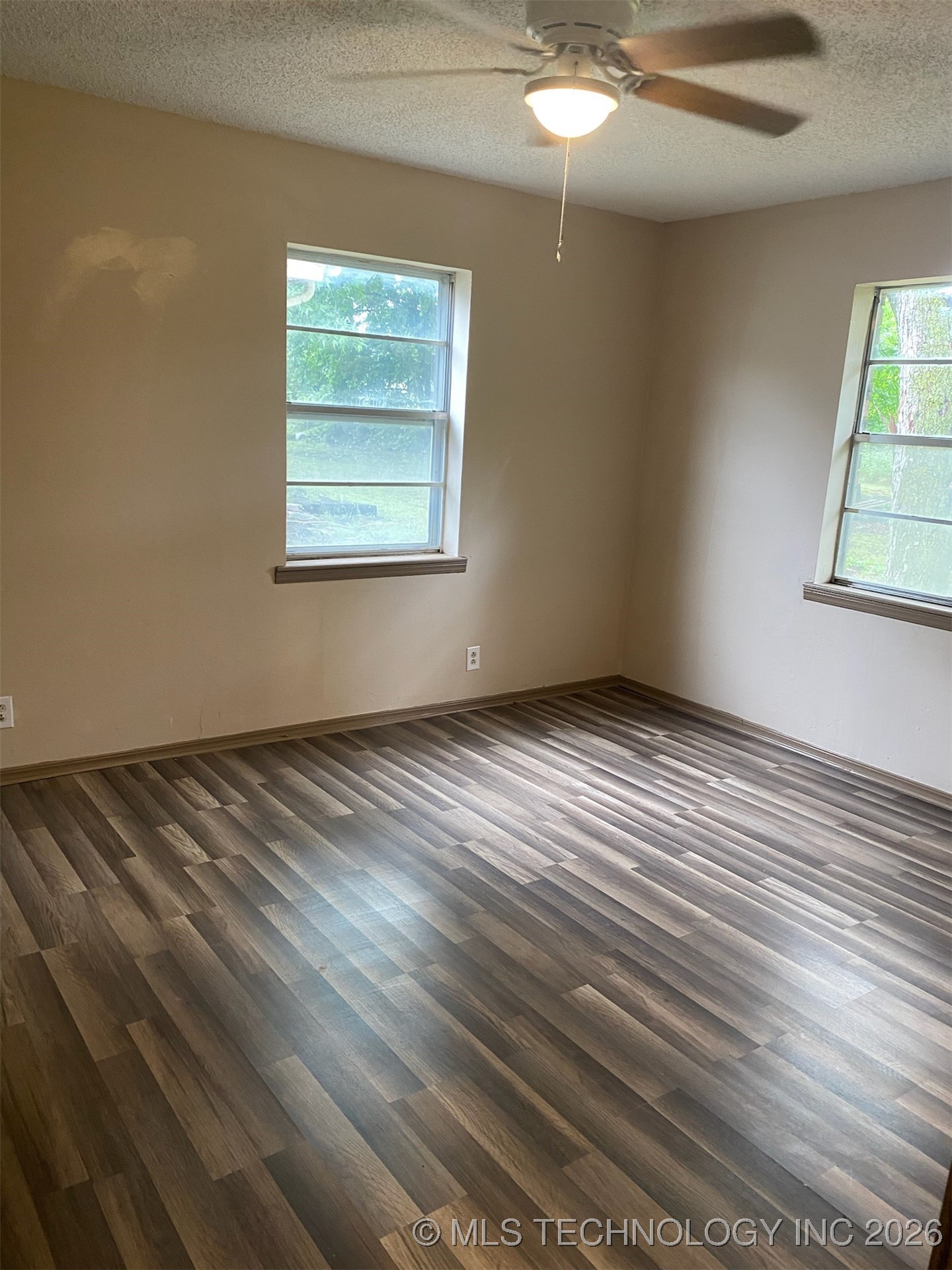 305 N 10th Street Hartshorne OK 74547