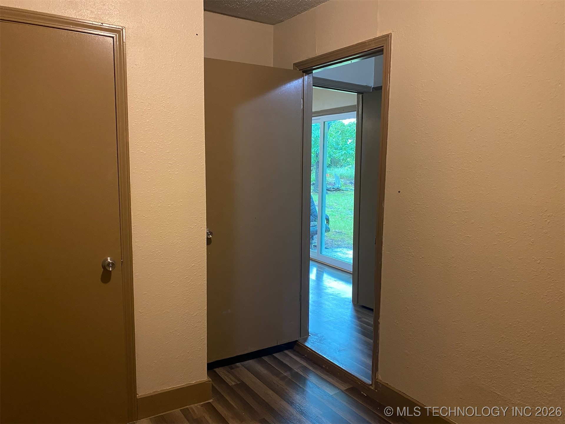 305 N 10th Street Hartshorne OK 74547