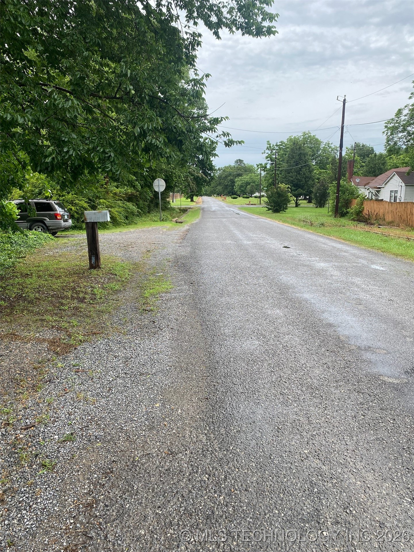 305 N 10th Street Hartshorne OK 74547