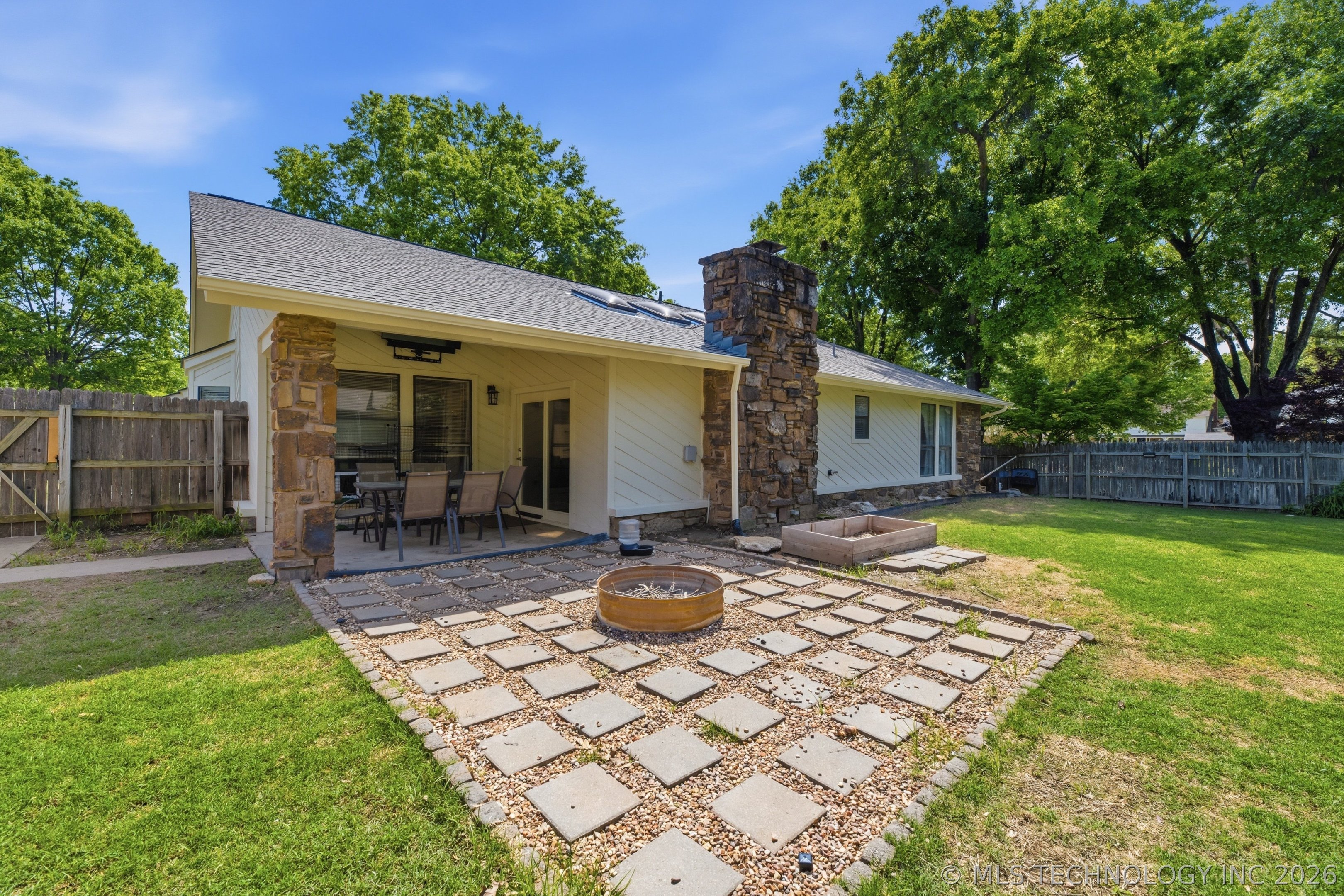 5919 E 80th Street Tulsa OK 74136