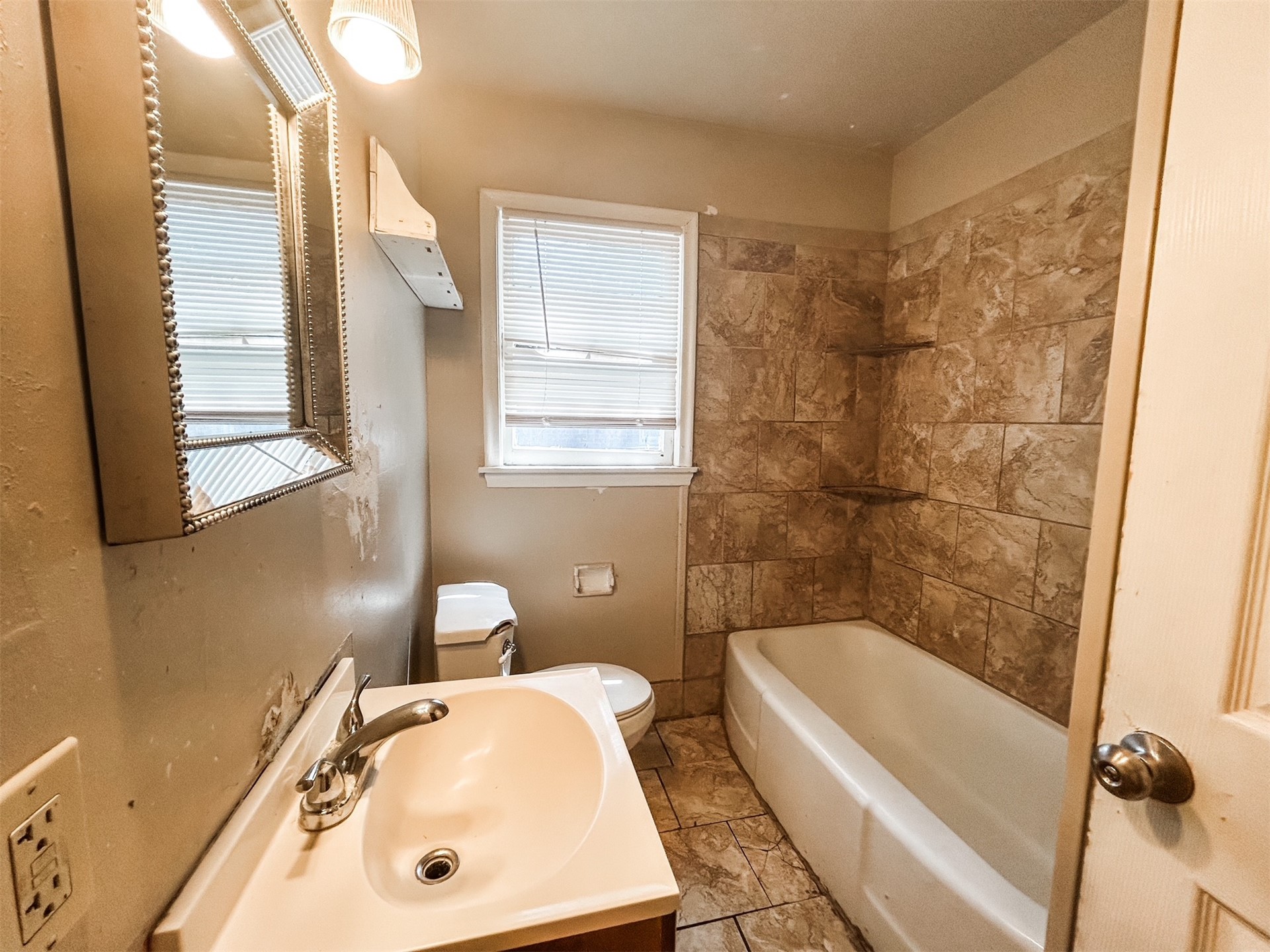 10624 E Admiral Boulevard Tulsa OK 74116