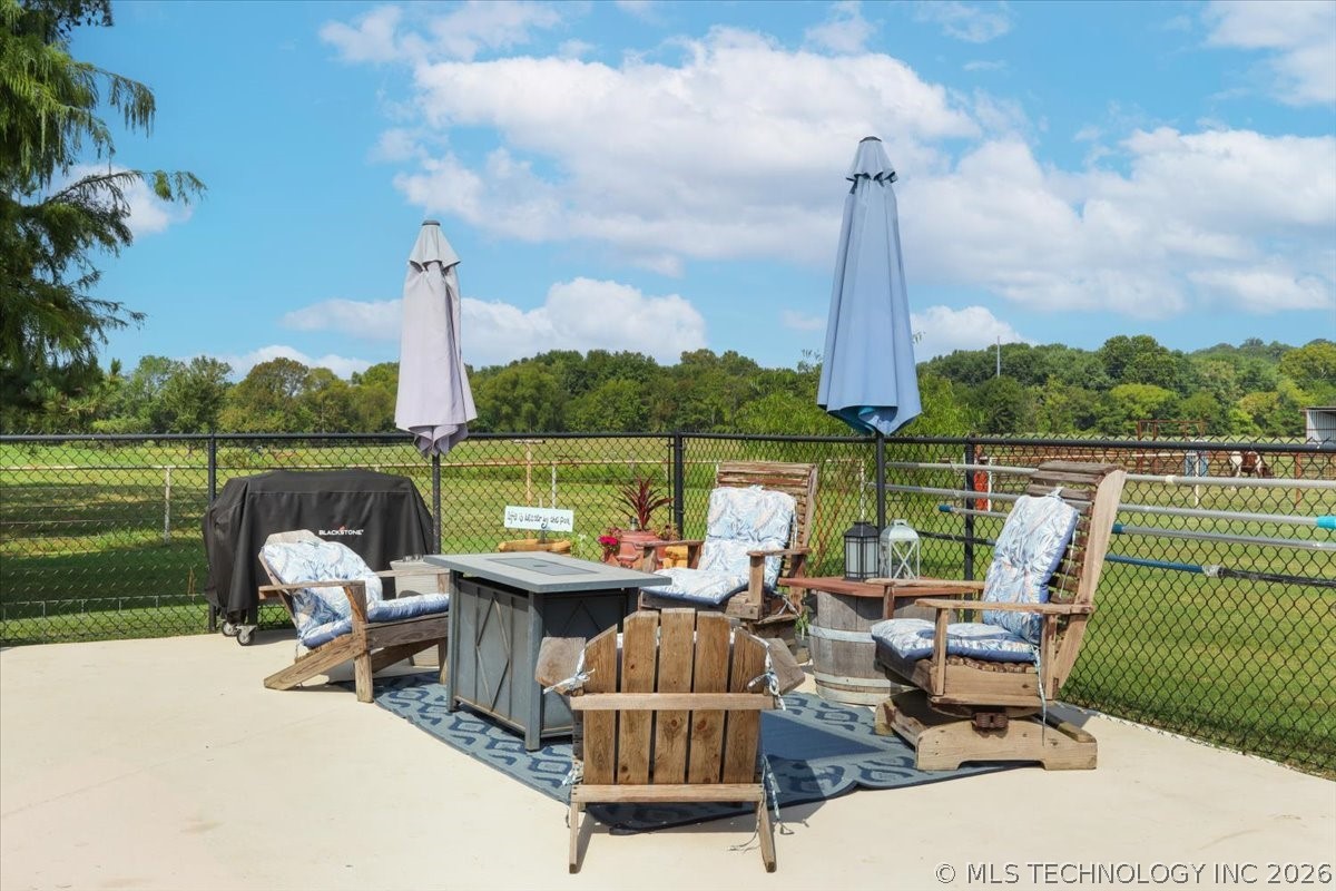 15562 State Highway 83 Howe OK 74940