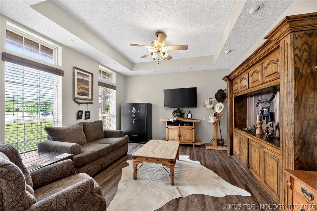 15562 State Highway 83 Howe OK 74940