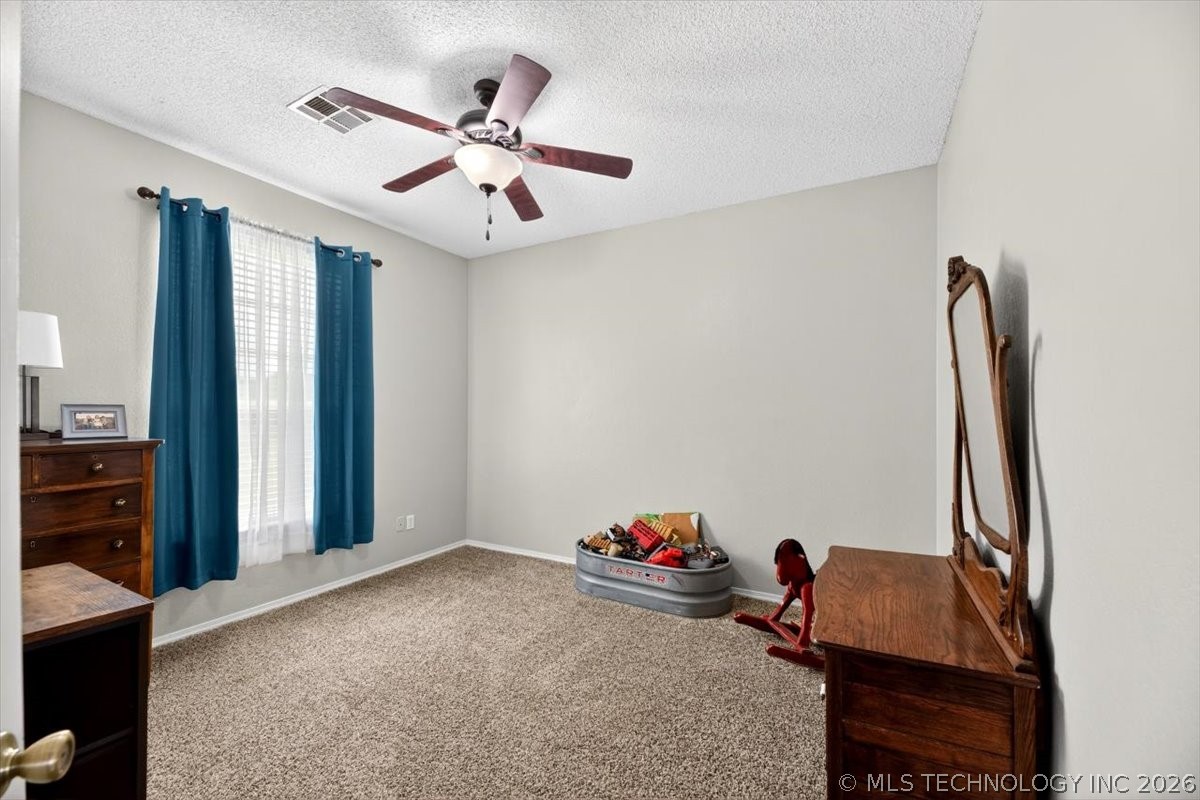 15562 State Highway 83 Howe OK 74940