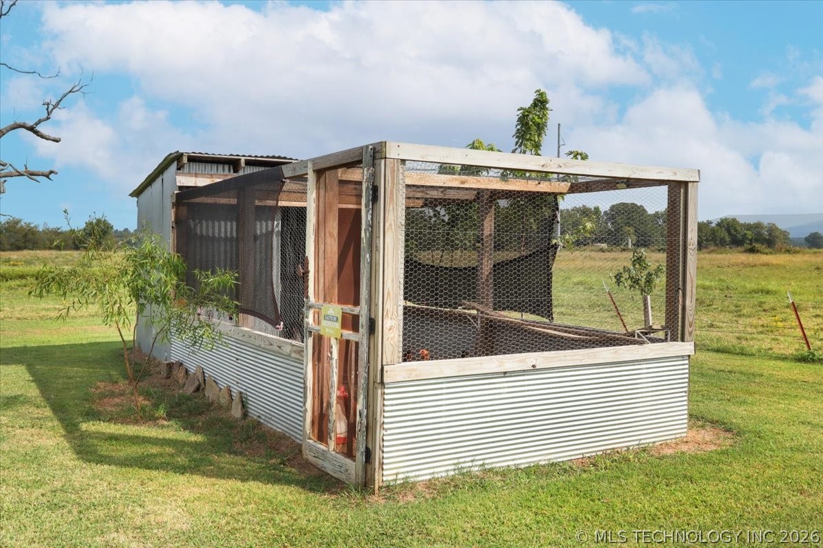 15562 State Highway 83 Howe OK 74940