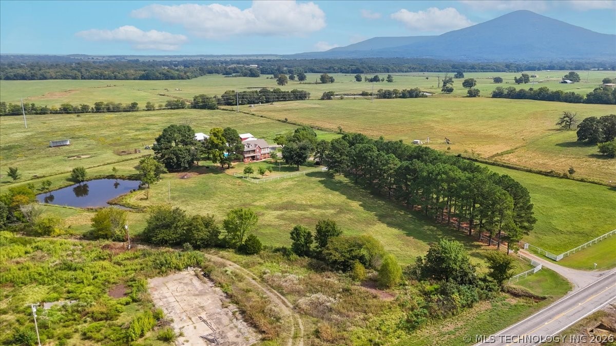 15562 State Highway 83 Howe OK 74940