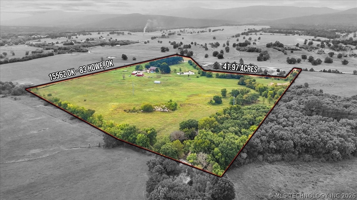 15562 State Highway 83 Howe OK 74940