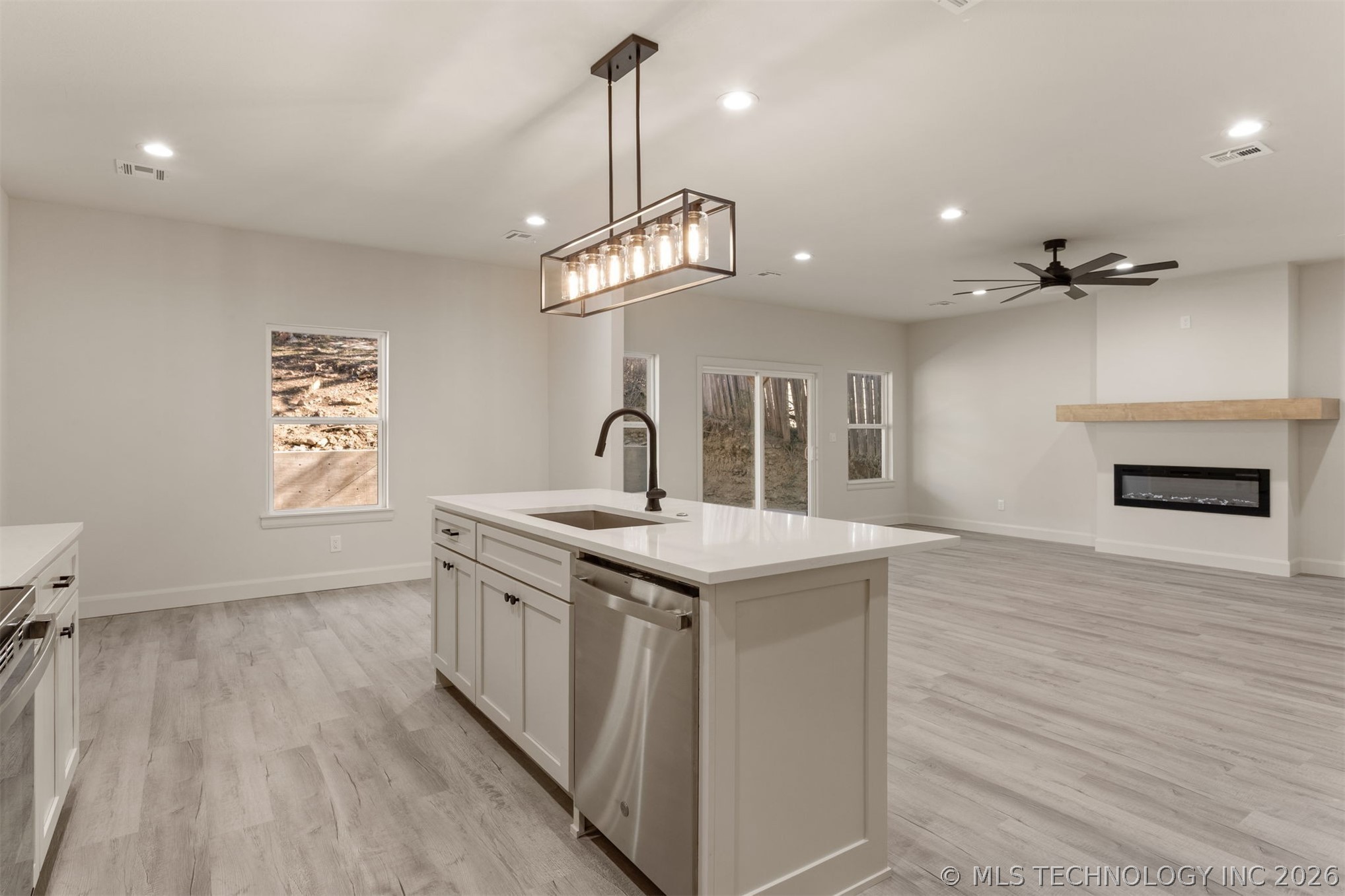 13835 E 27th Place Tulsa OK 74134
