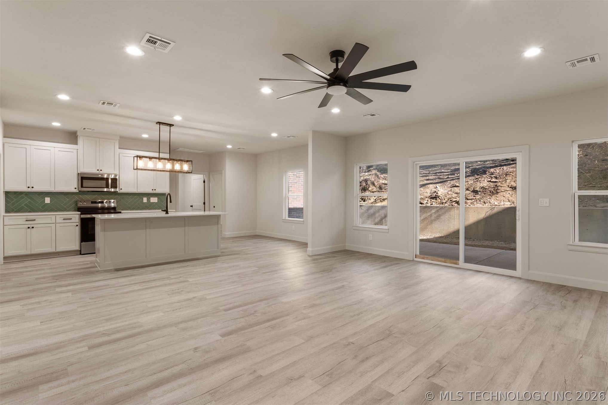 13835 E 27th Place Tulsa OK 74134