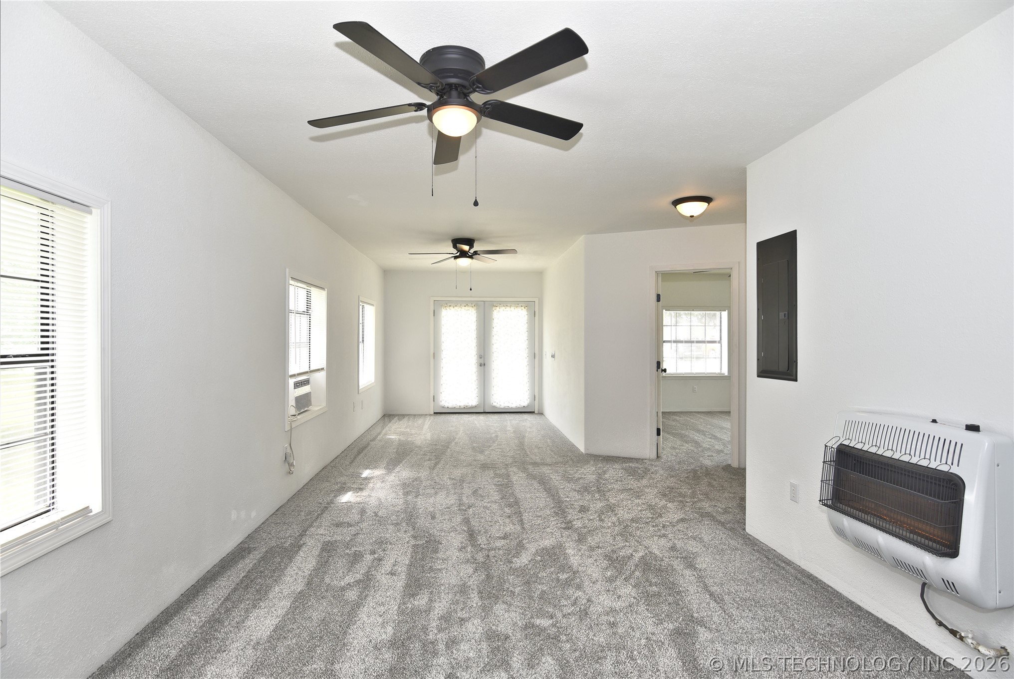 611 E 4th Street Claremore OK 74017